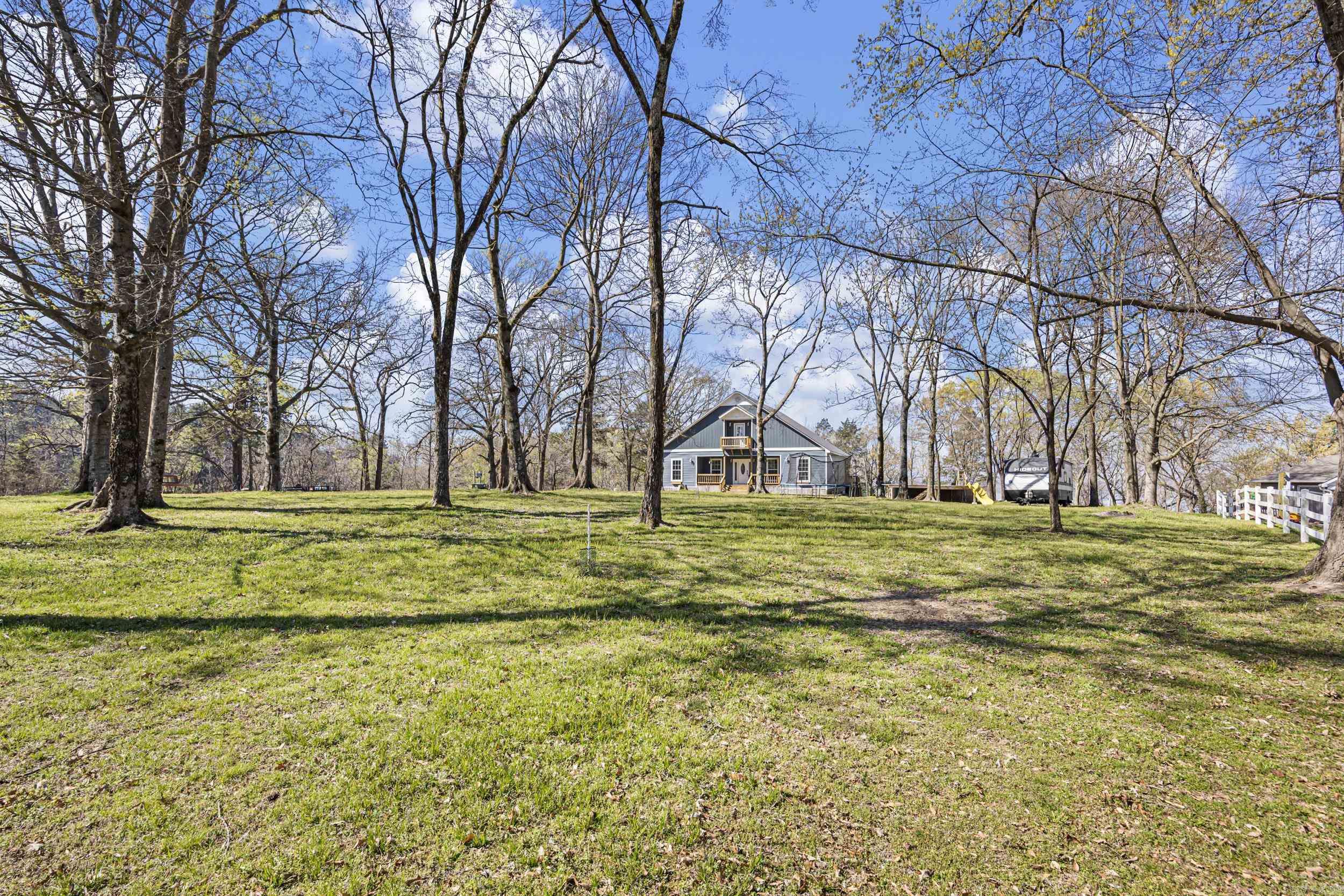 286 Pr 1597 Property Photo 44