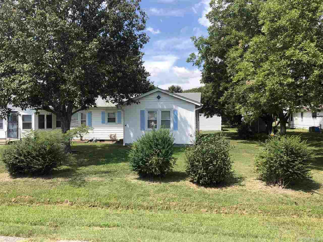 2005 Margo Property Photo 3