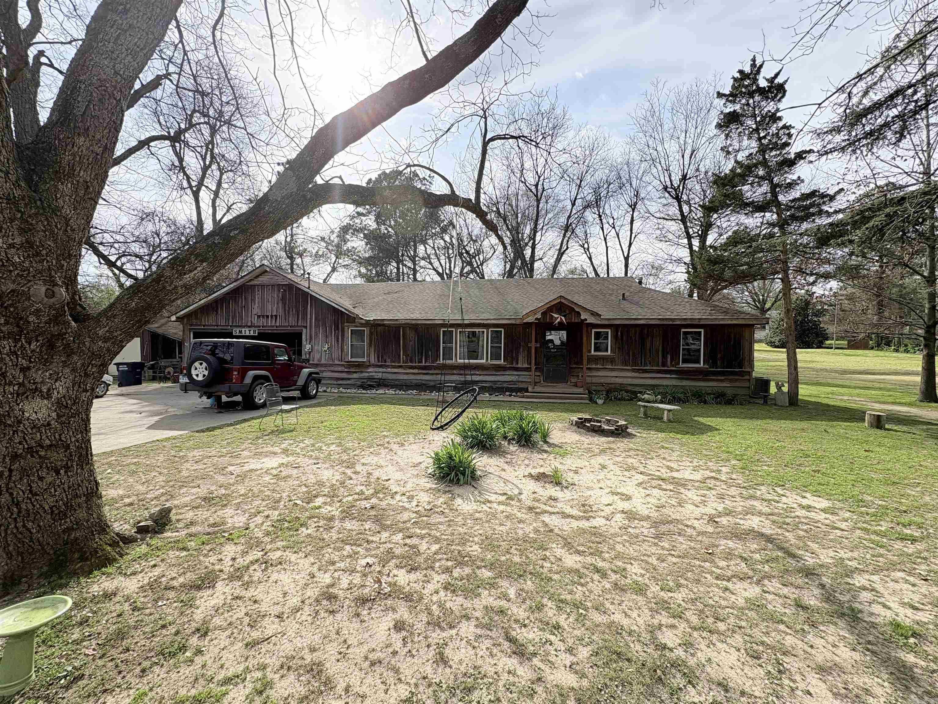 616 N 2nd Avenue Property Photo 1