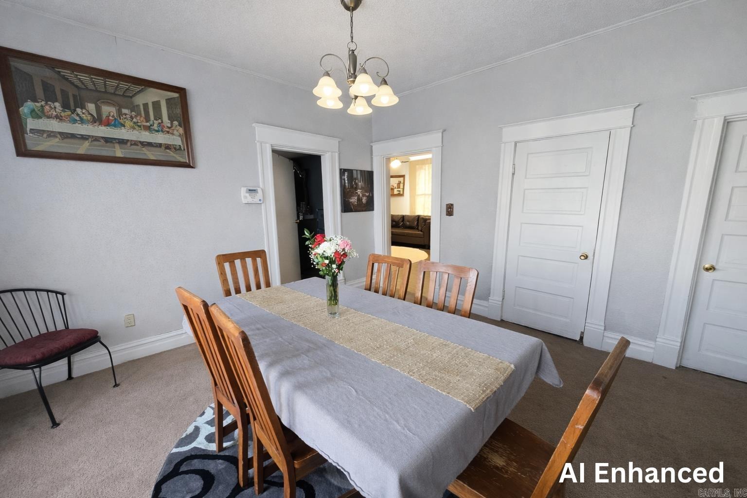 2112 W 19th St Property Photo 6
