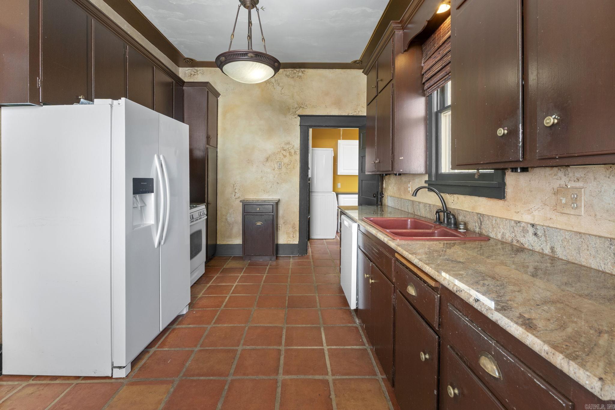 138 Booker Street Property Photo 12