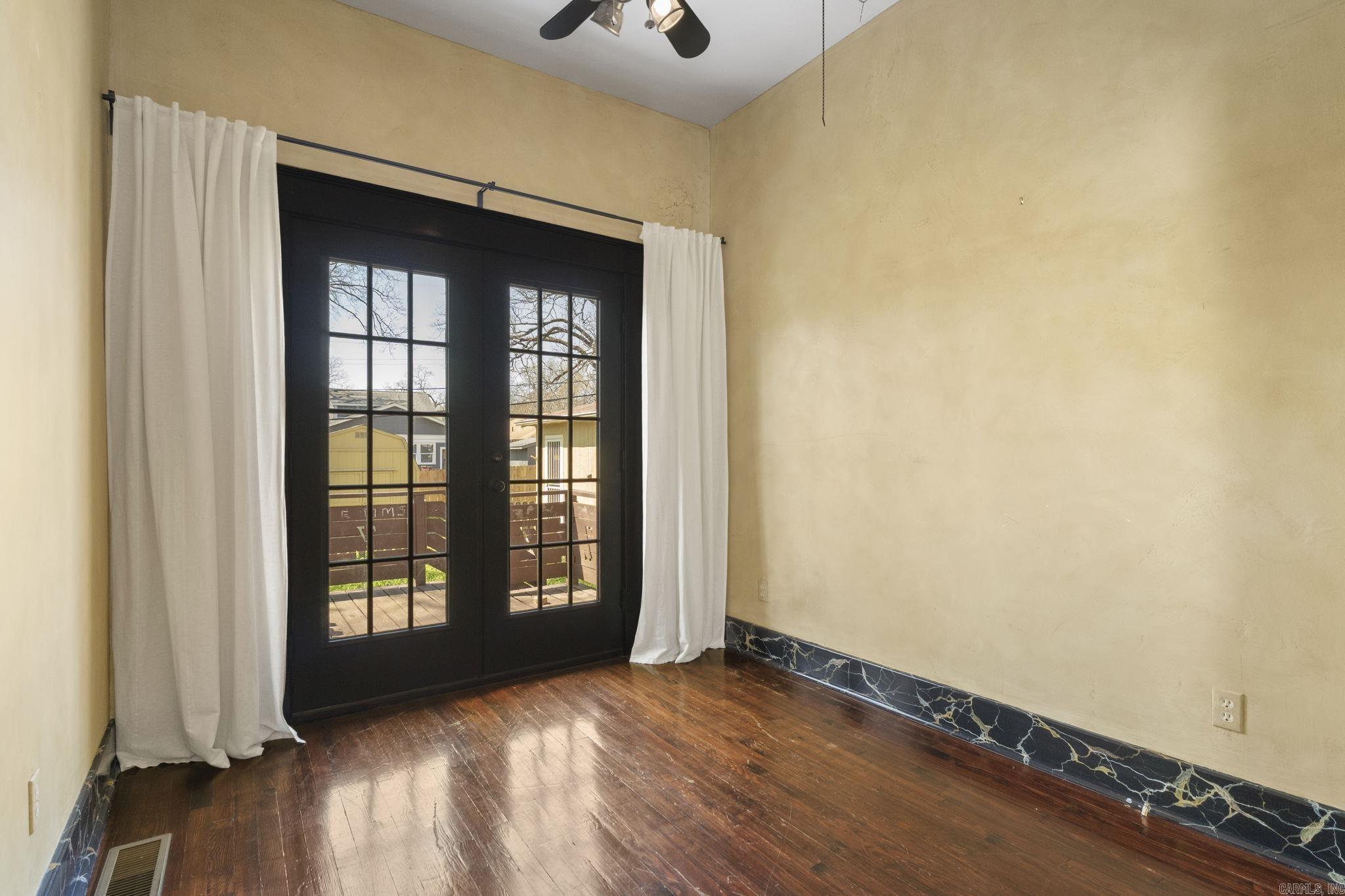 138 Booker Street Property Photo 19