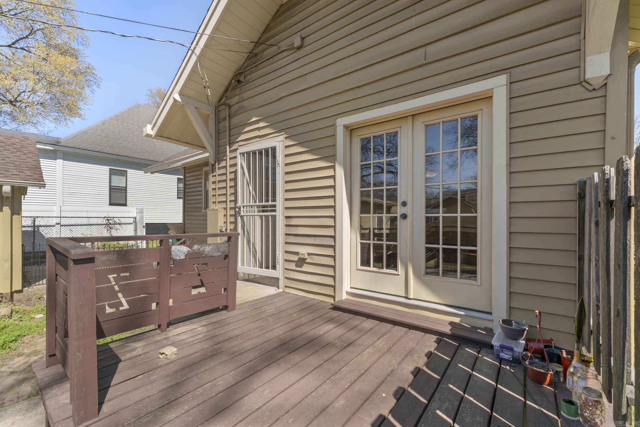138 Booker Street Property Photo 32