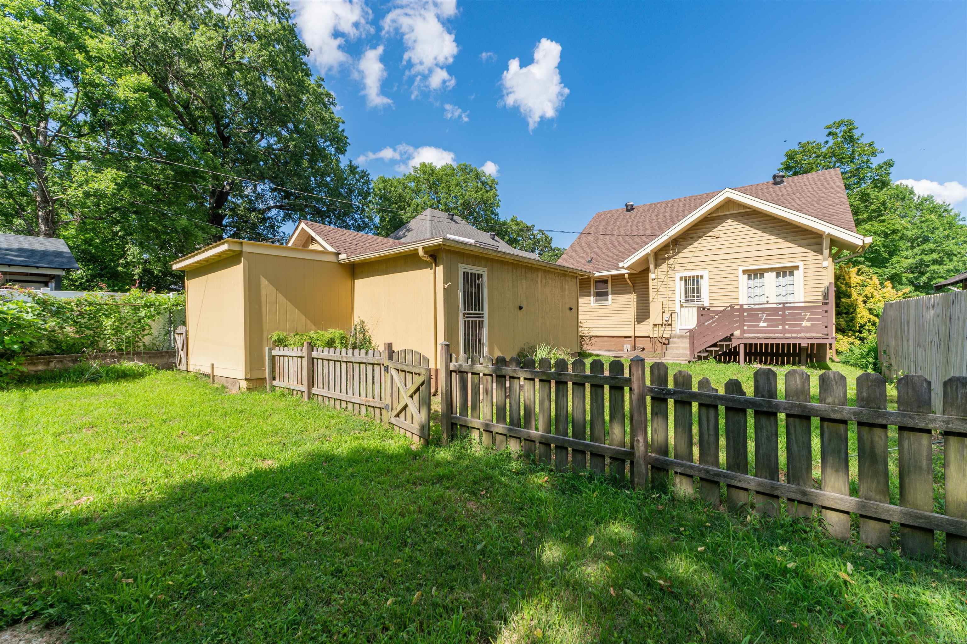 138 Booker Street Property Photo 46