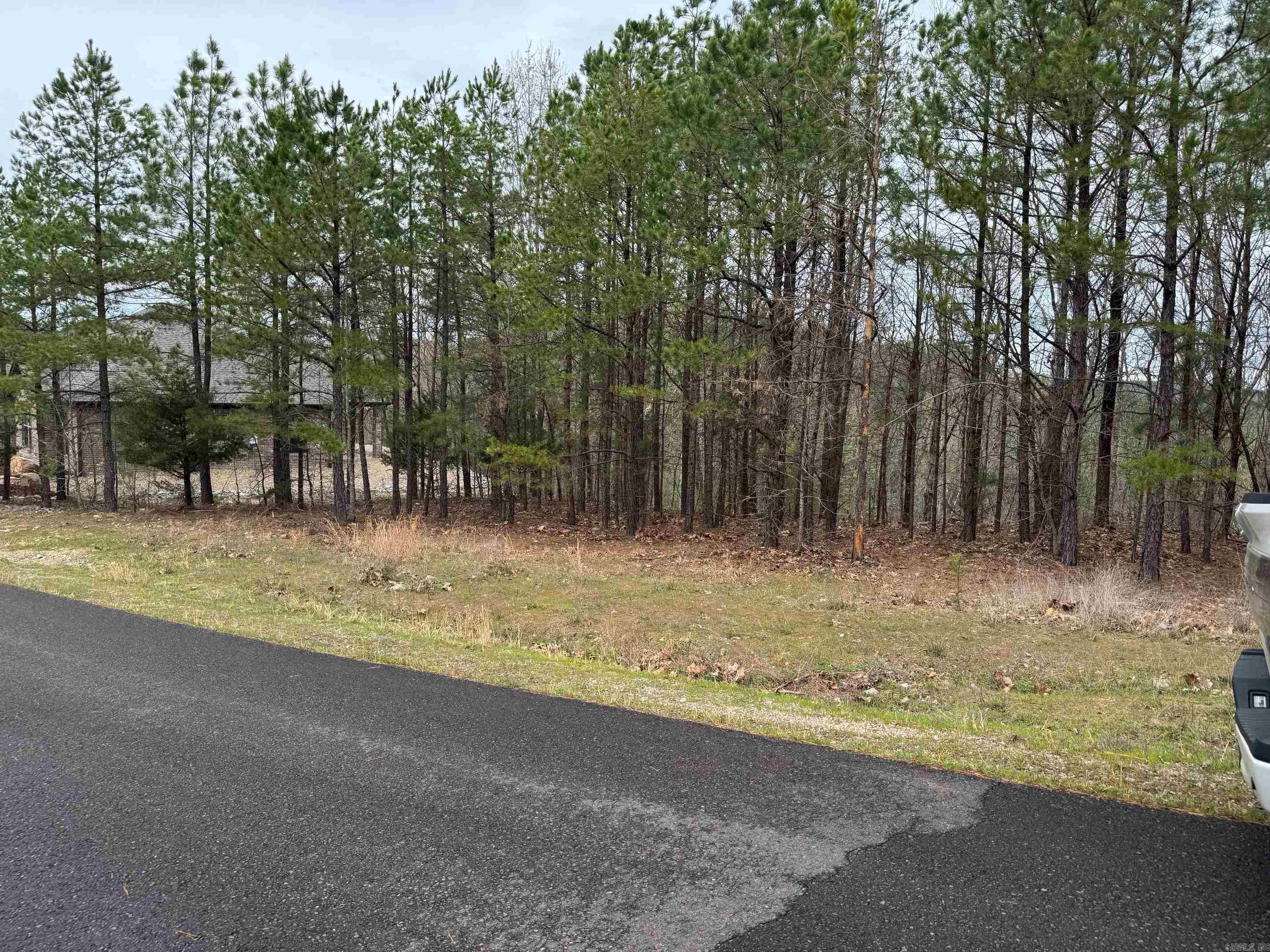 7 Moreno Way Property Photo 3