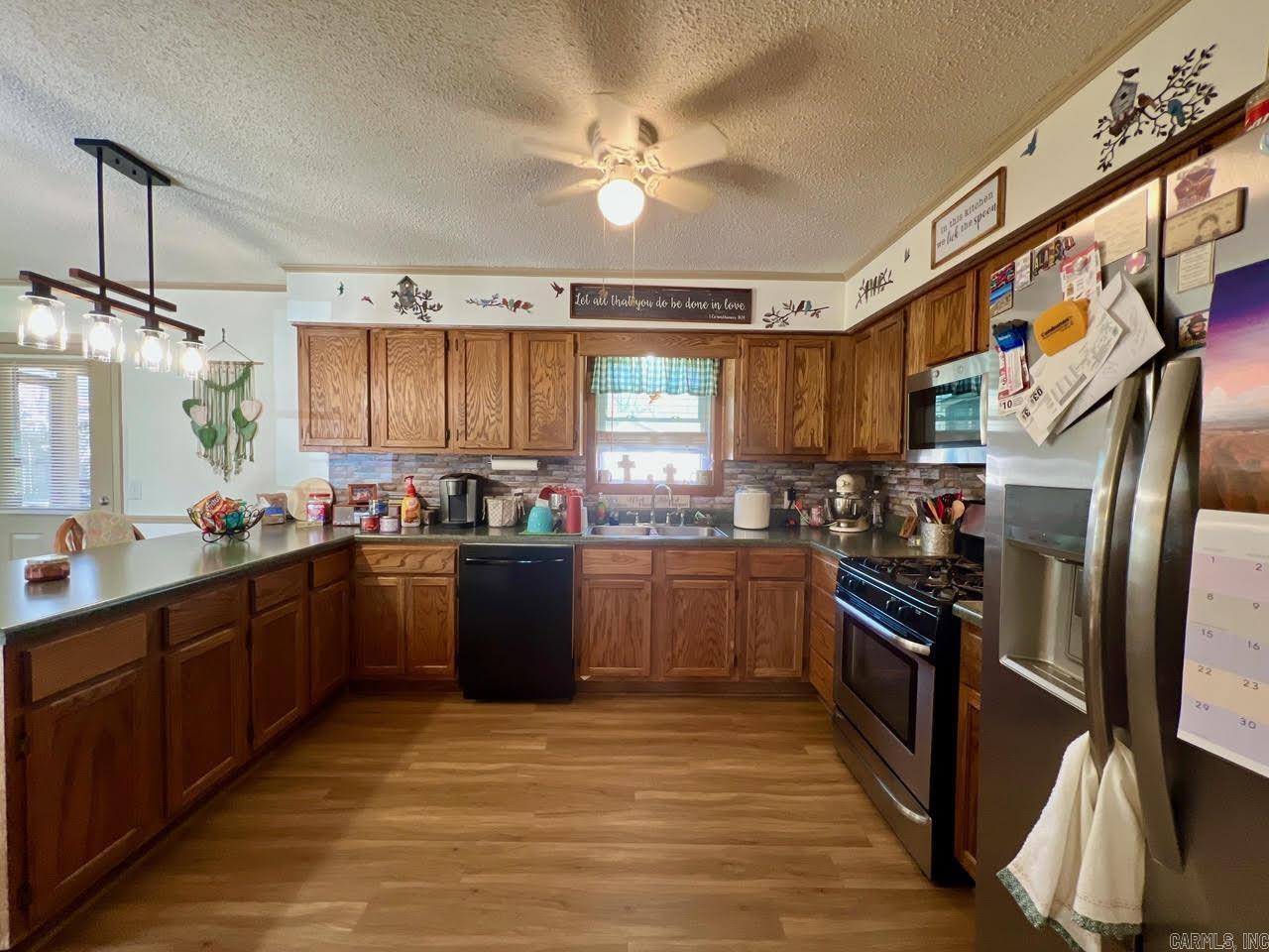 1815 N Bryant Street Property Photo 11