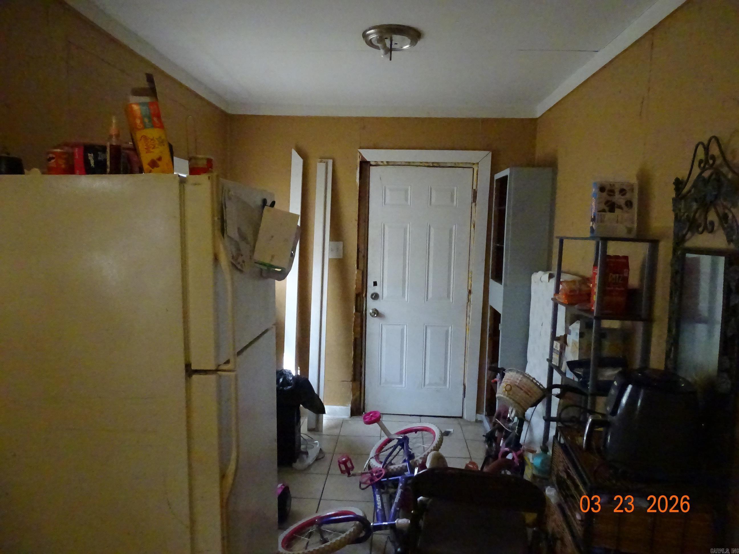 2006 S Valentine Street Property Photo 9