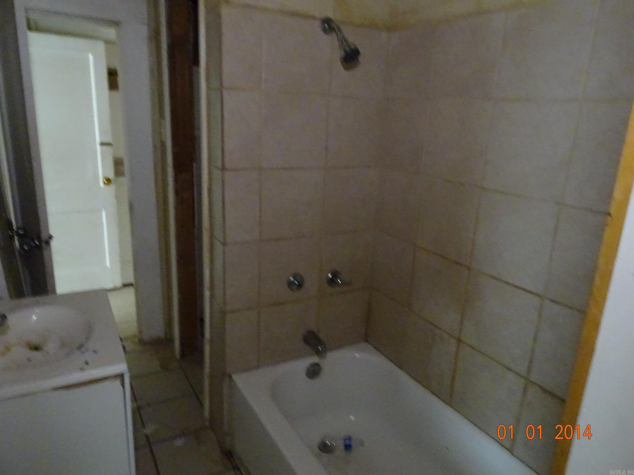 1815 Thayer Street Property Photo 10