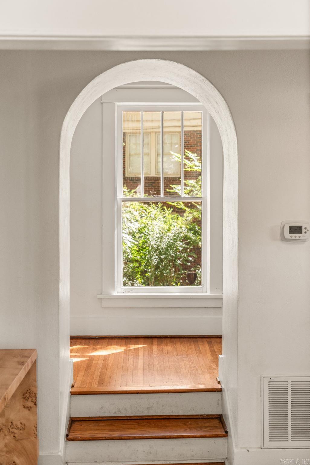 203 Midland Street Property Photo 25