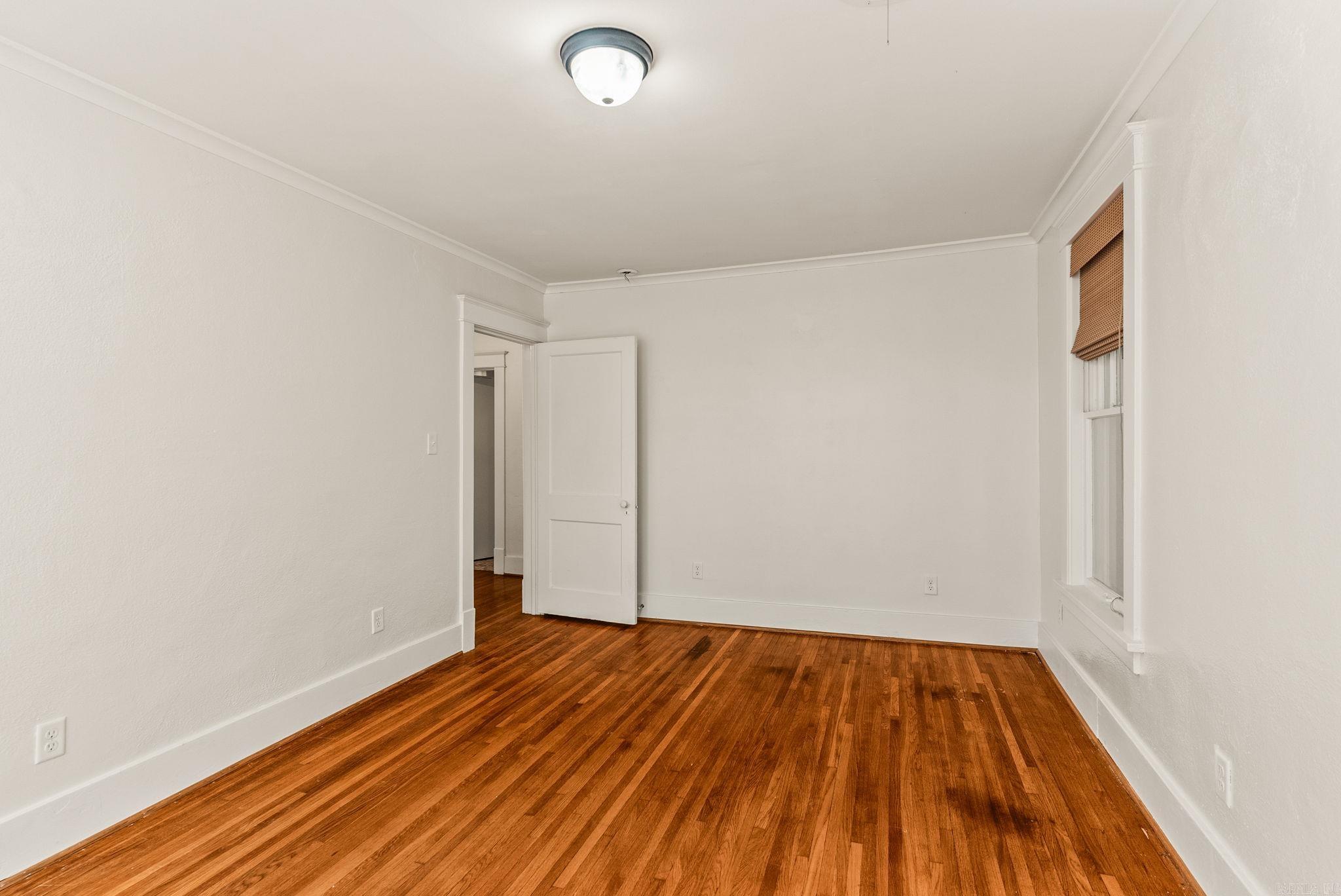 203 Midland Street Property Photo 36