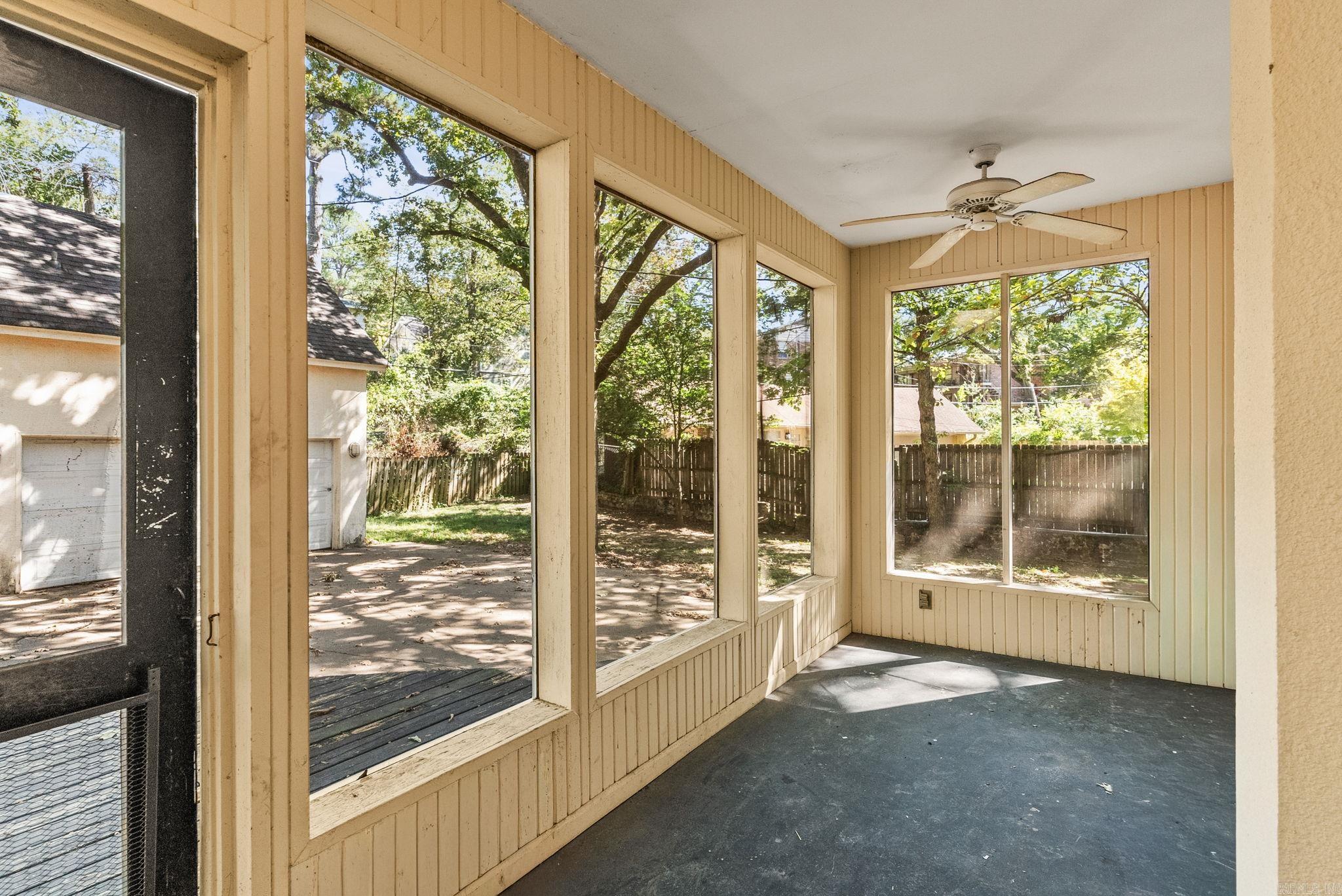 203 Midland Street Property Photo 44