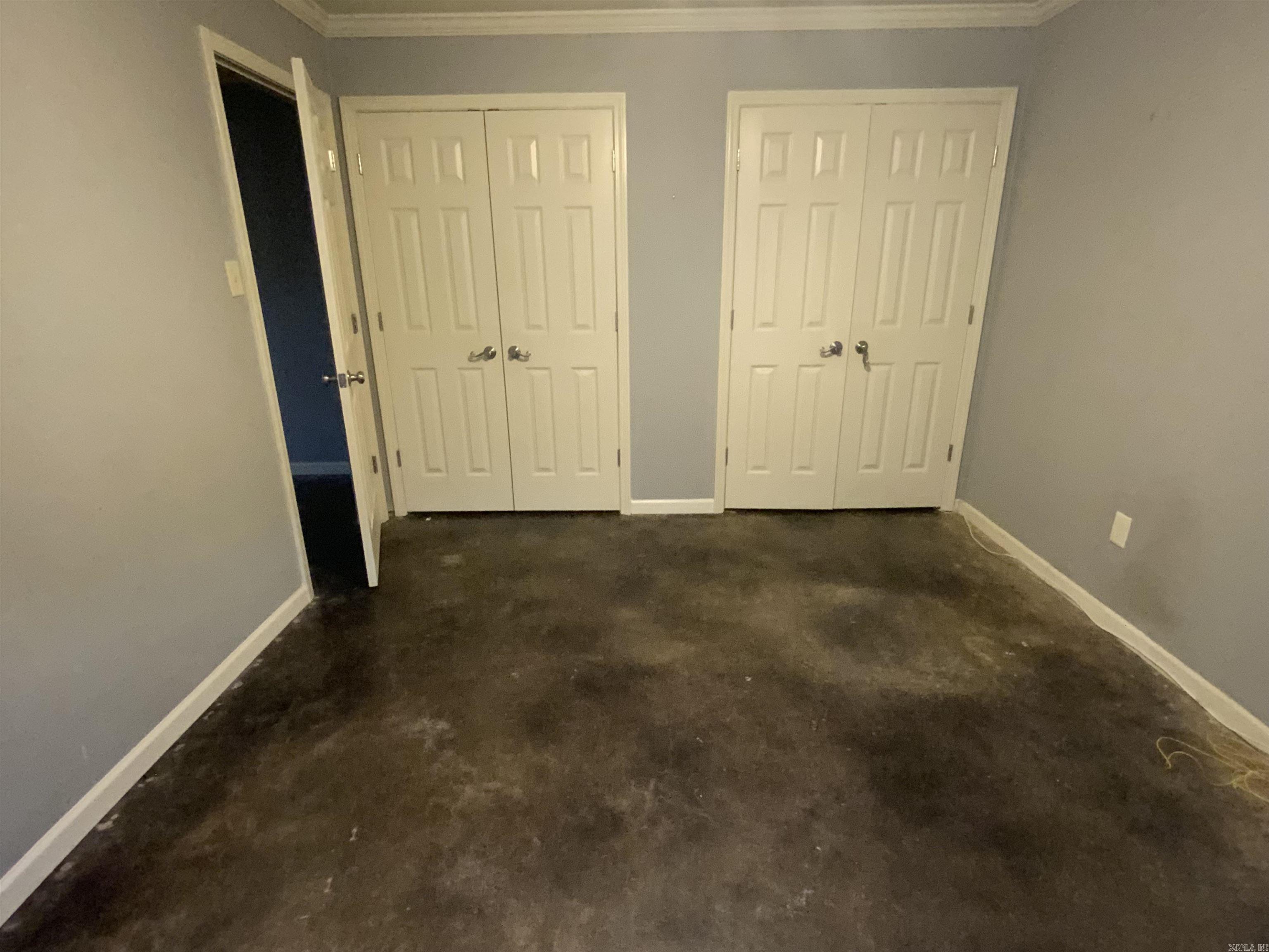 3006 Riverside Dr. Property Photo 15