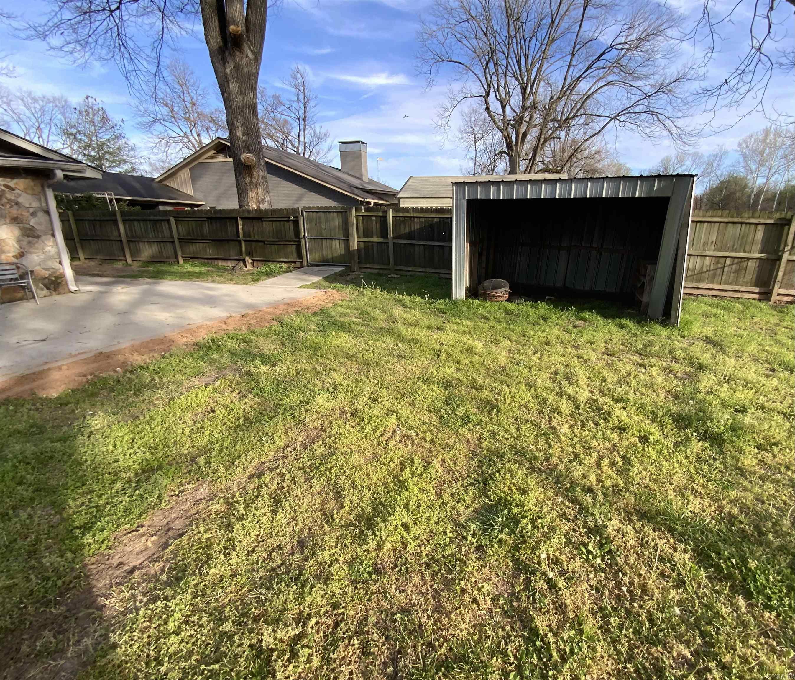 3006 Riverside Dr. Property Photo 31