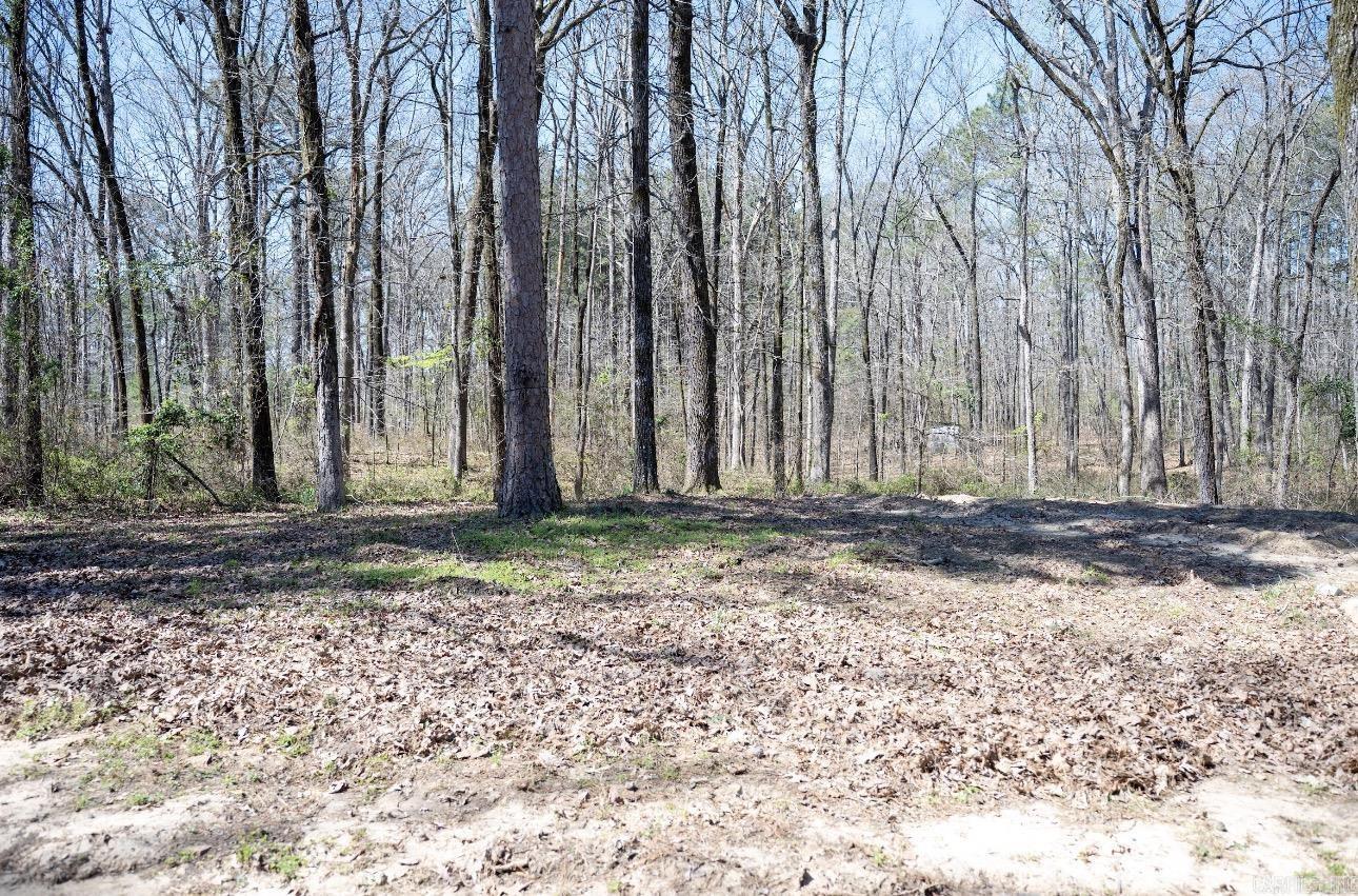 1004 S Evans Road Property Photo 17