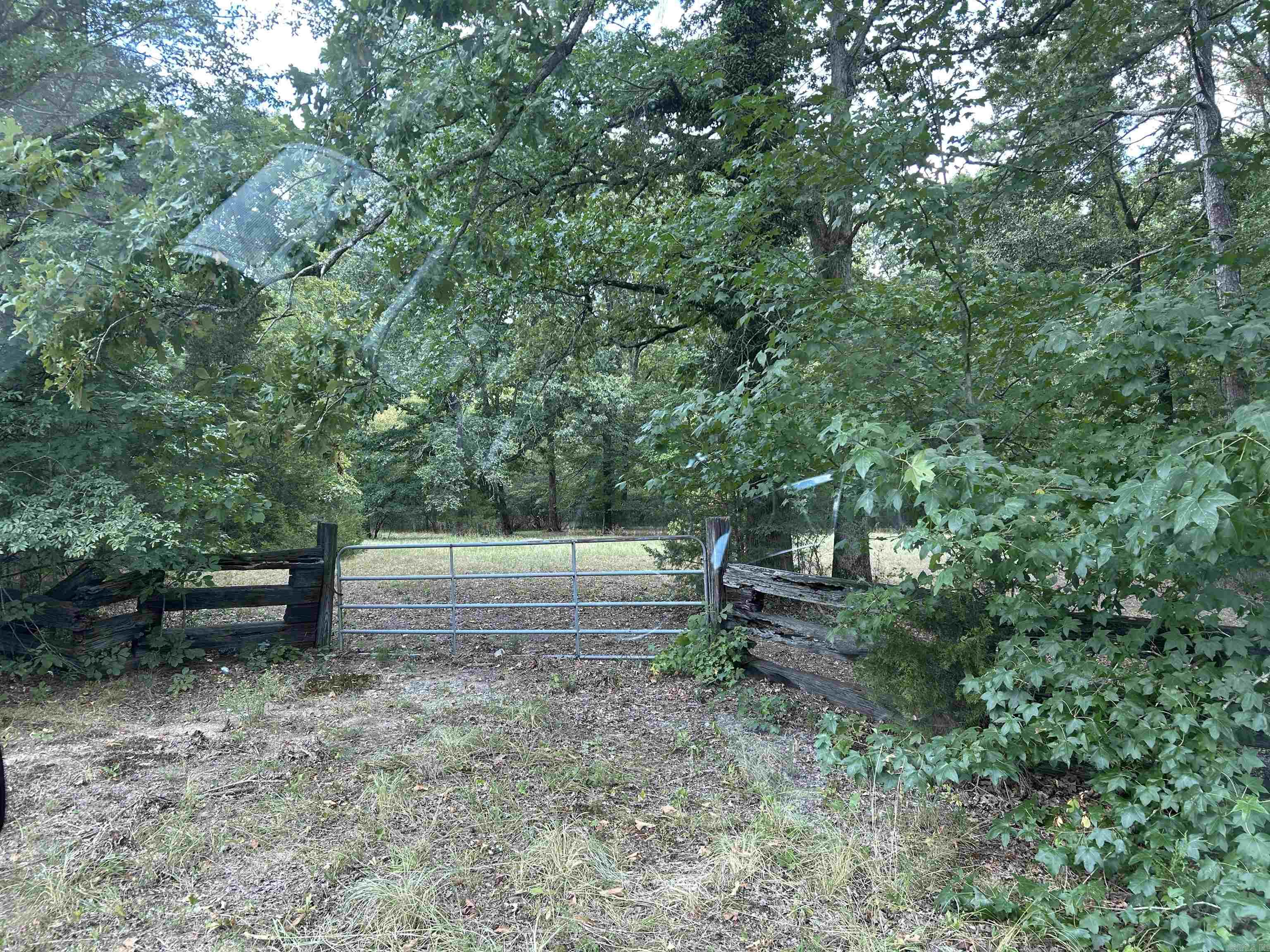 4109 Garrison Road Property Photo 9