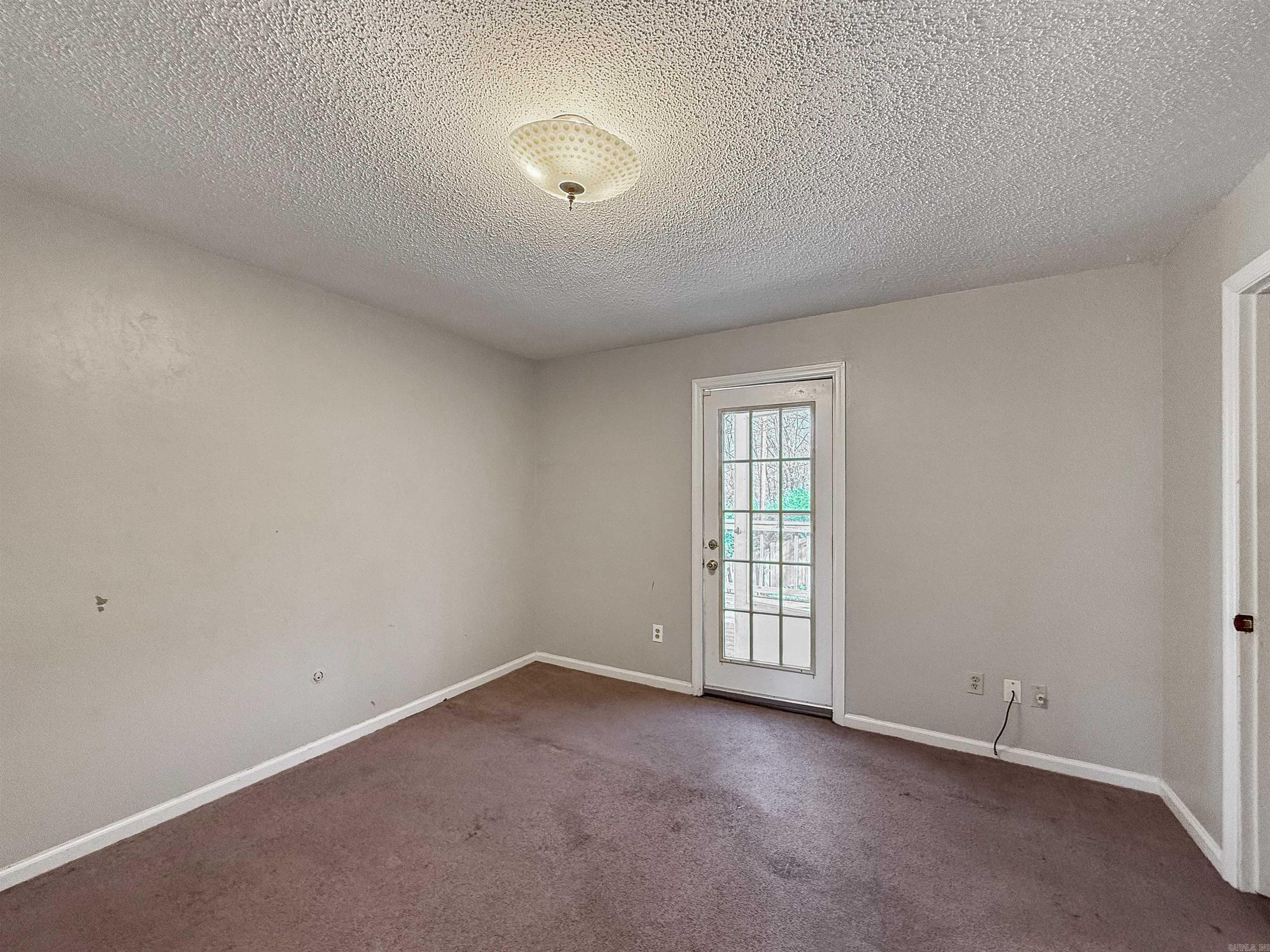 1501 W 58th St Property Photo 10