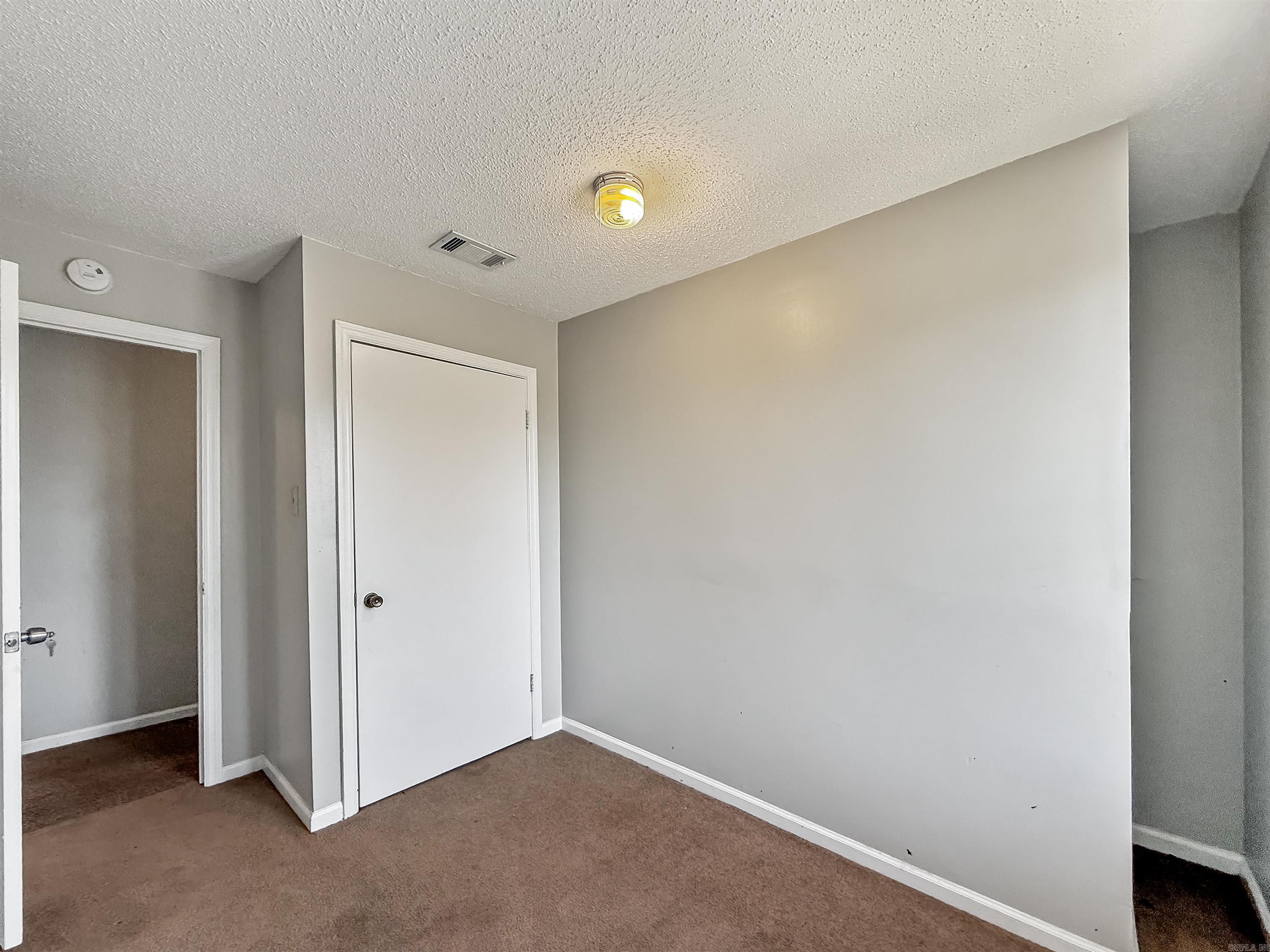 1501 W 58th St Property Photo 16