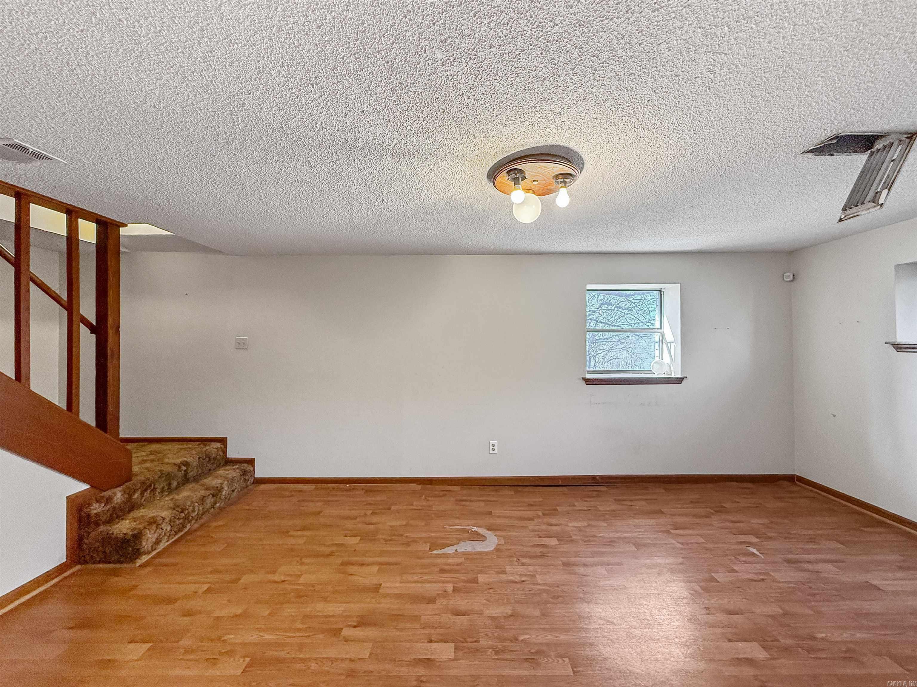1501 W 58th St Property Photo 19