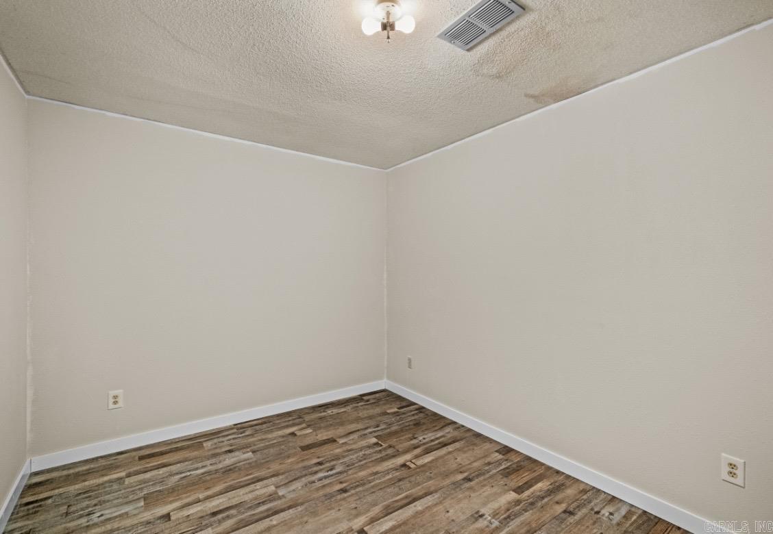 495 Highway 365 Property Photo 16