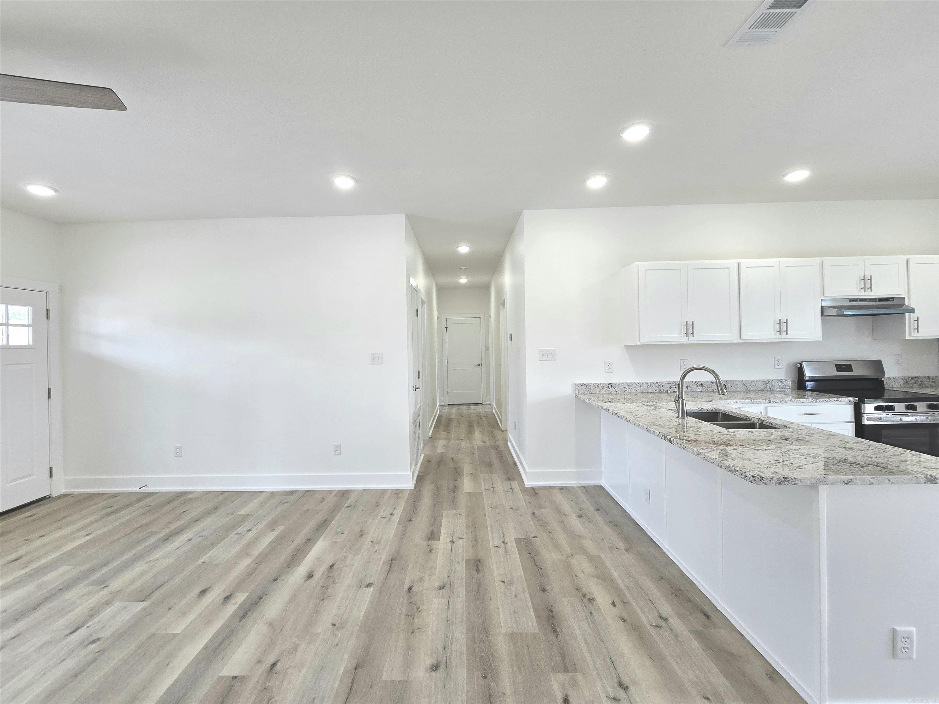 503 9th Street Property Photo 8