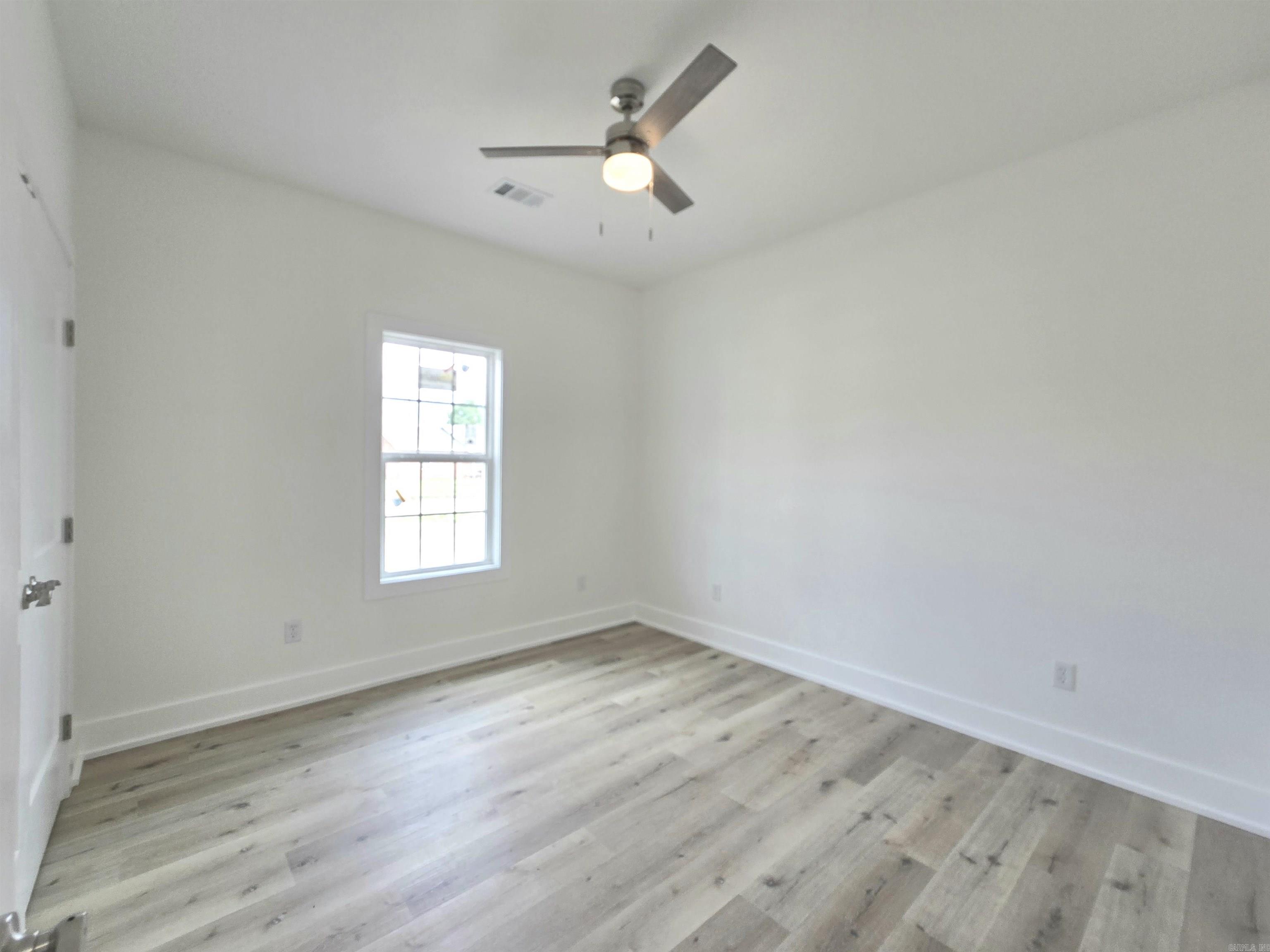 503 9th Street Property Photo 15