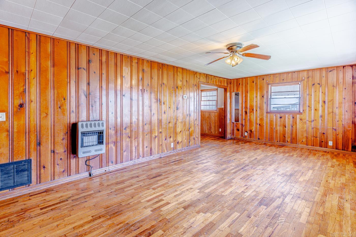 106 E Texie Avenue Property Photo 7