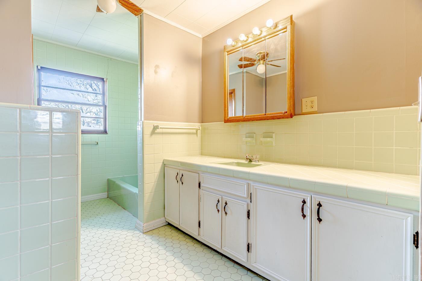 106 E Texie Avenue Property Photo 21