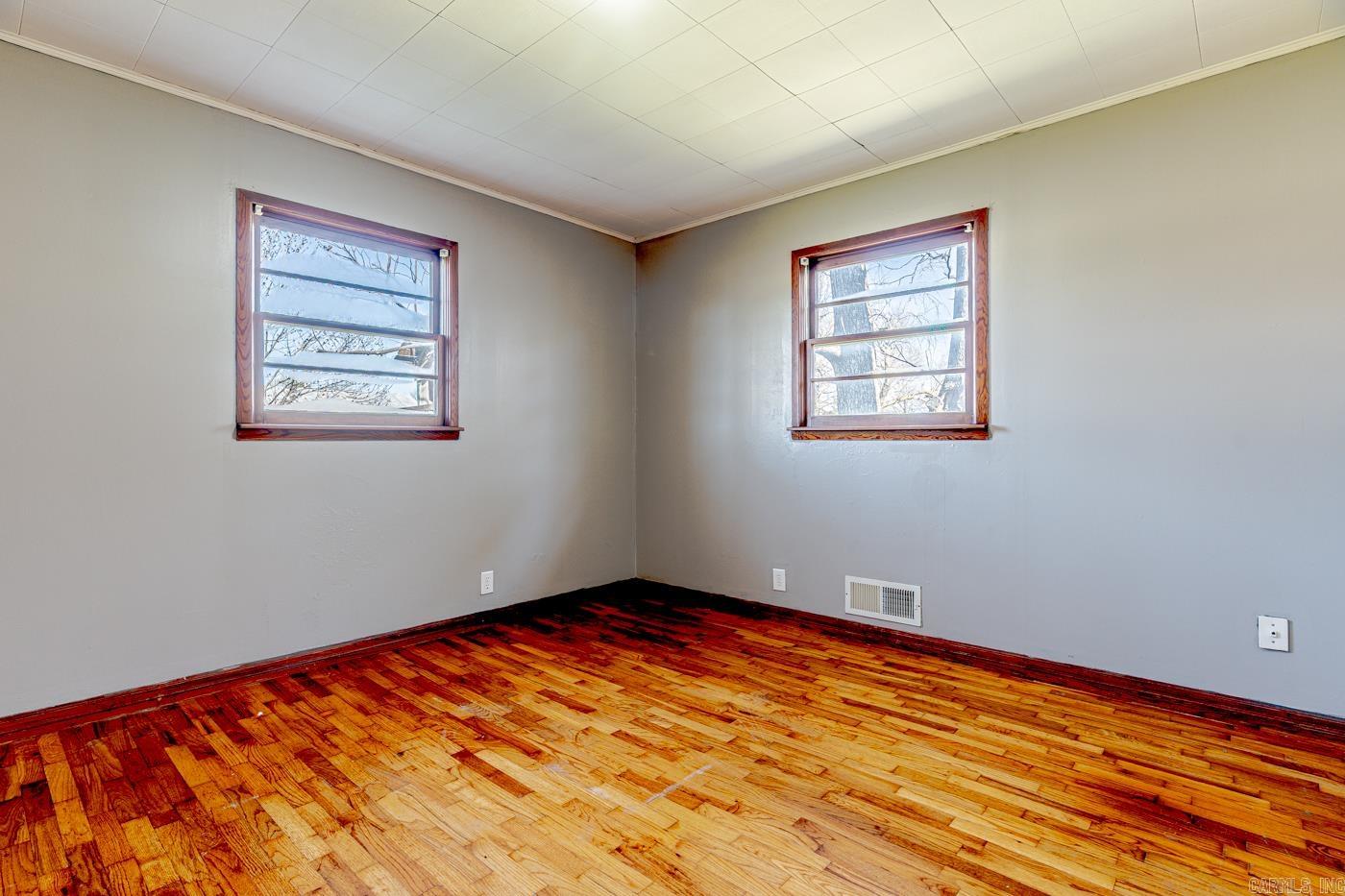106 E Texie Avenue Property Photo 24