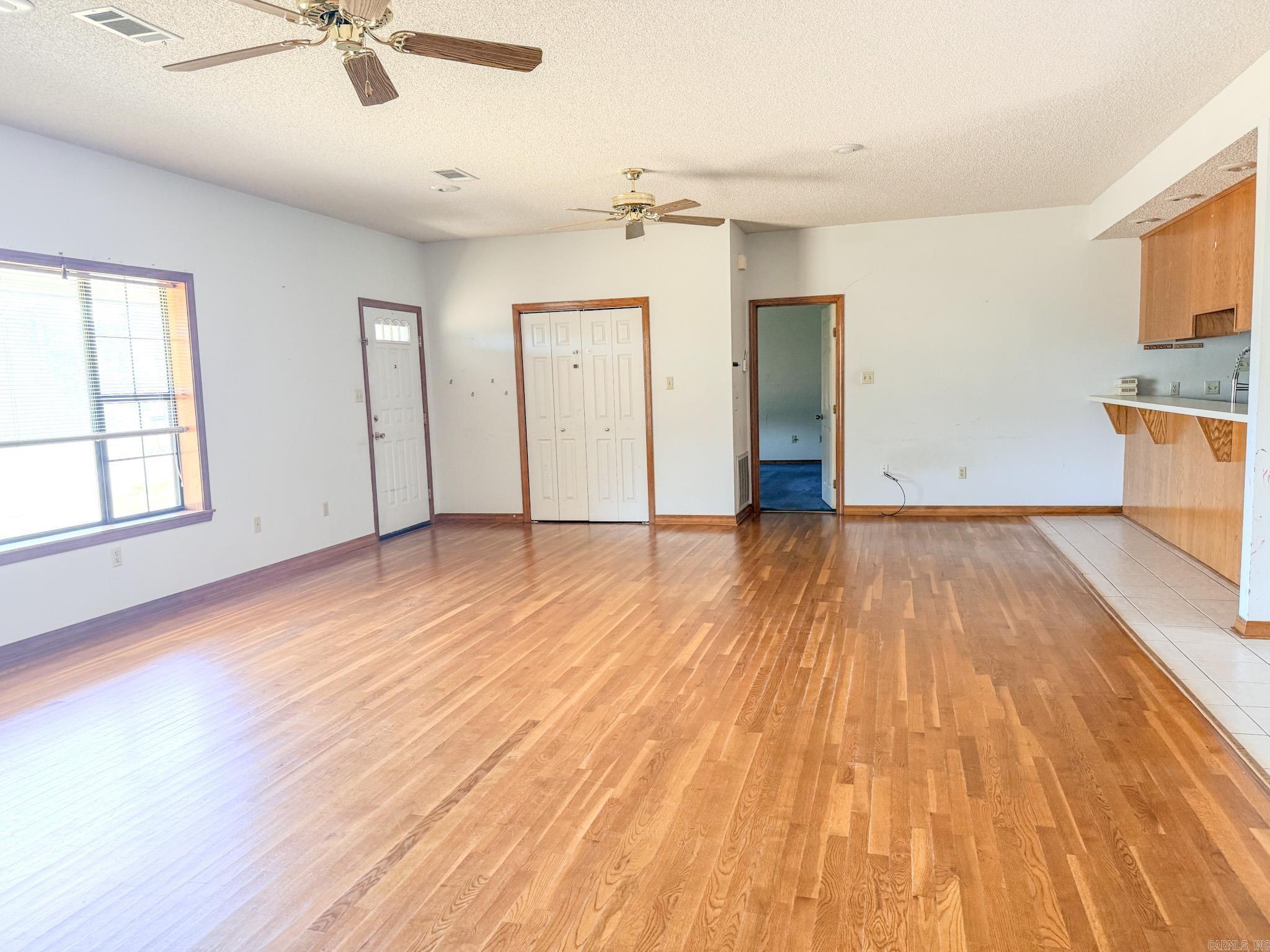 103 Twin Oaks Drive Property Photo 14