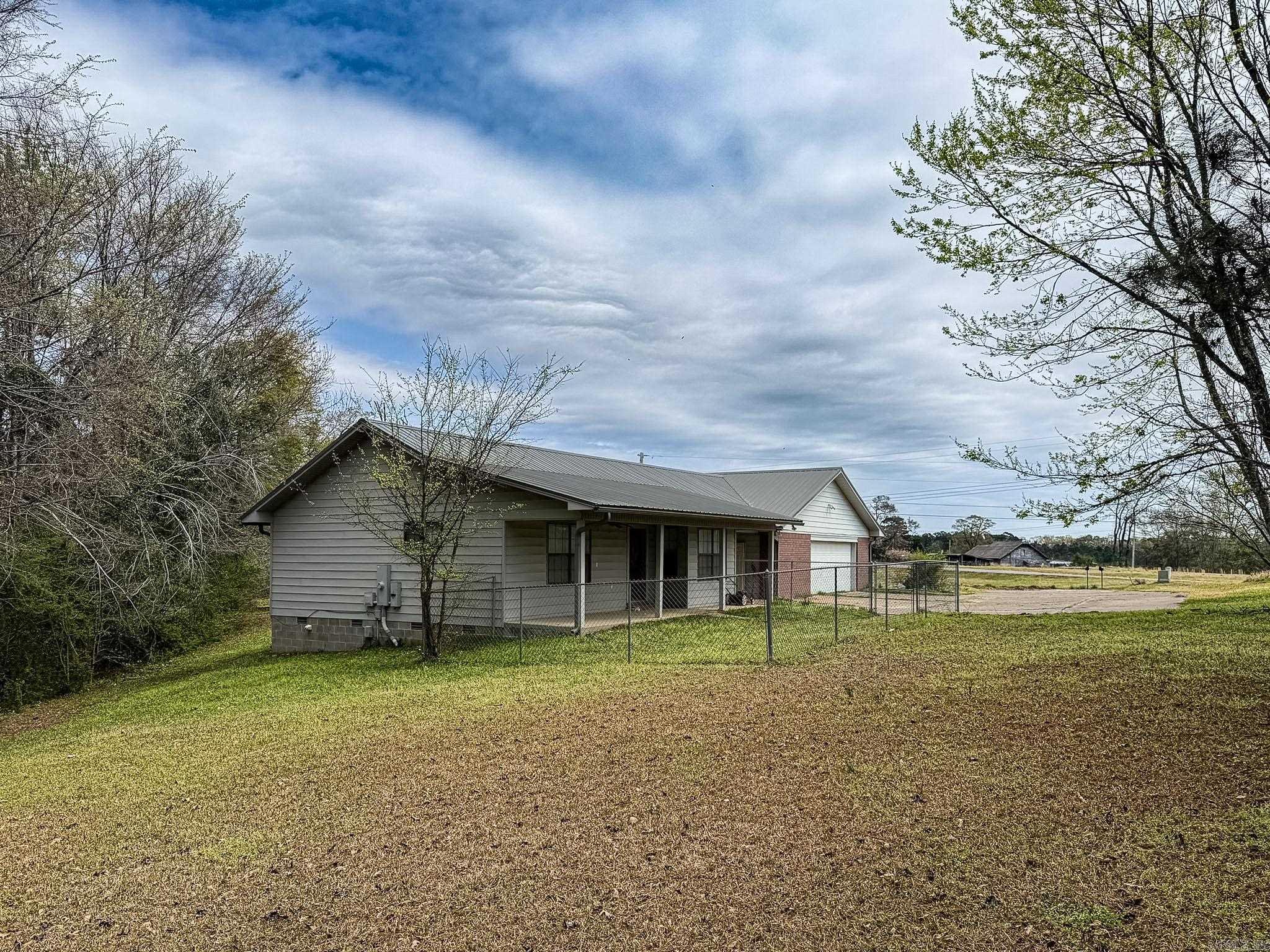 103 Twin Oaks Drive Property Photo 43