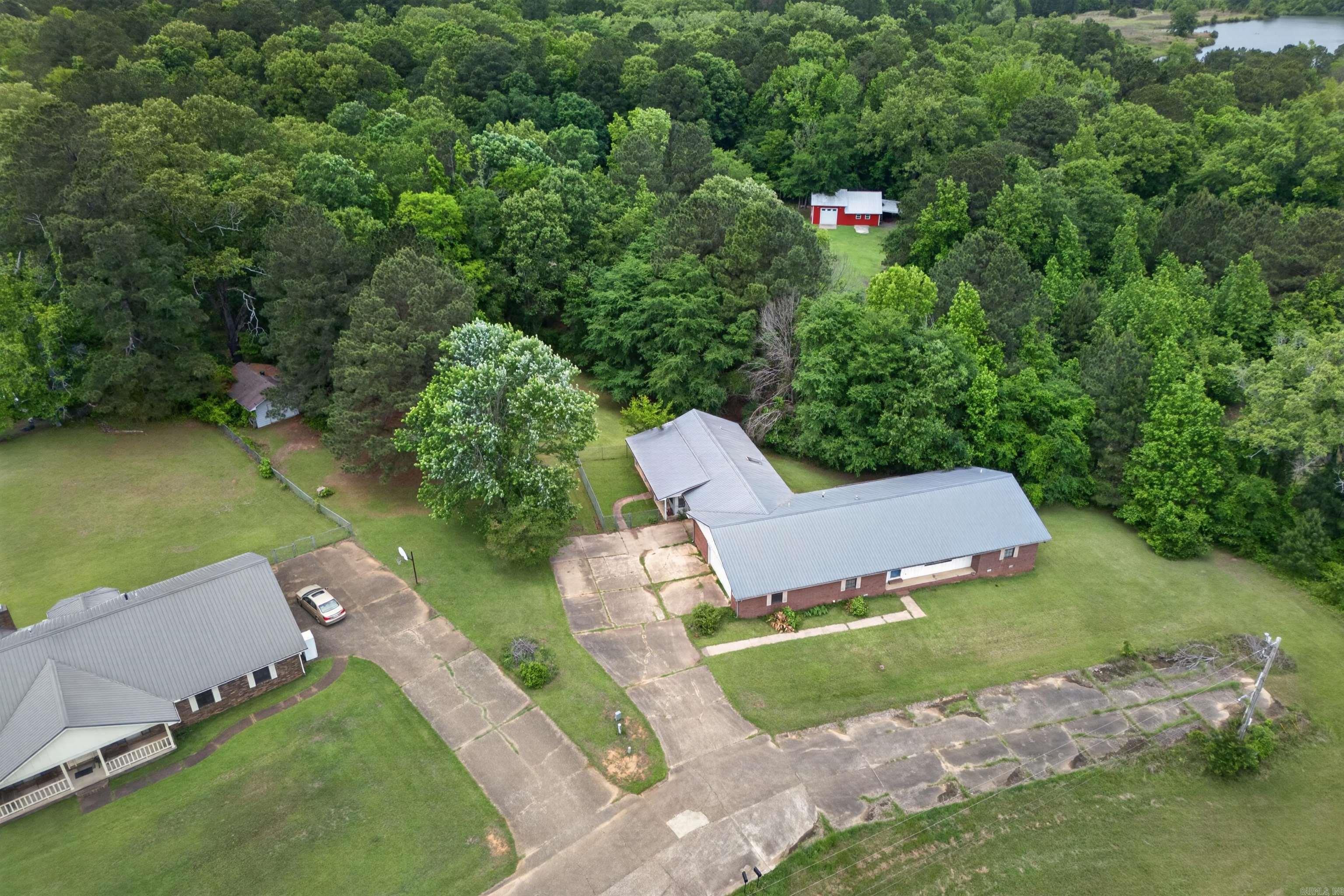 103 Twin Oaks Drive Property Photo 46