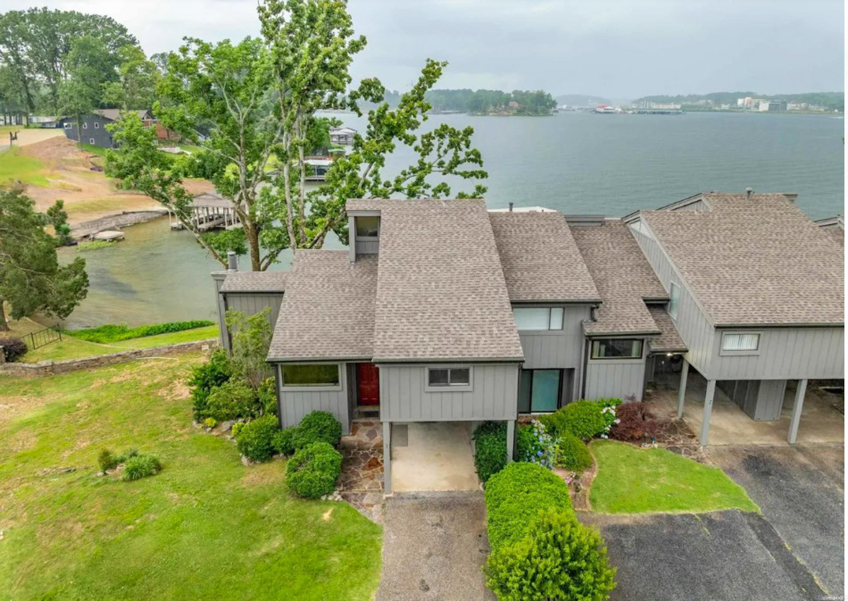 105 Long Island Bay A-1 Property Photo 1
