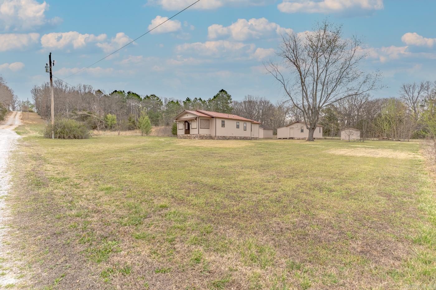 40 Lige Ln Property Photo 7