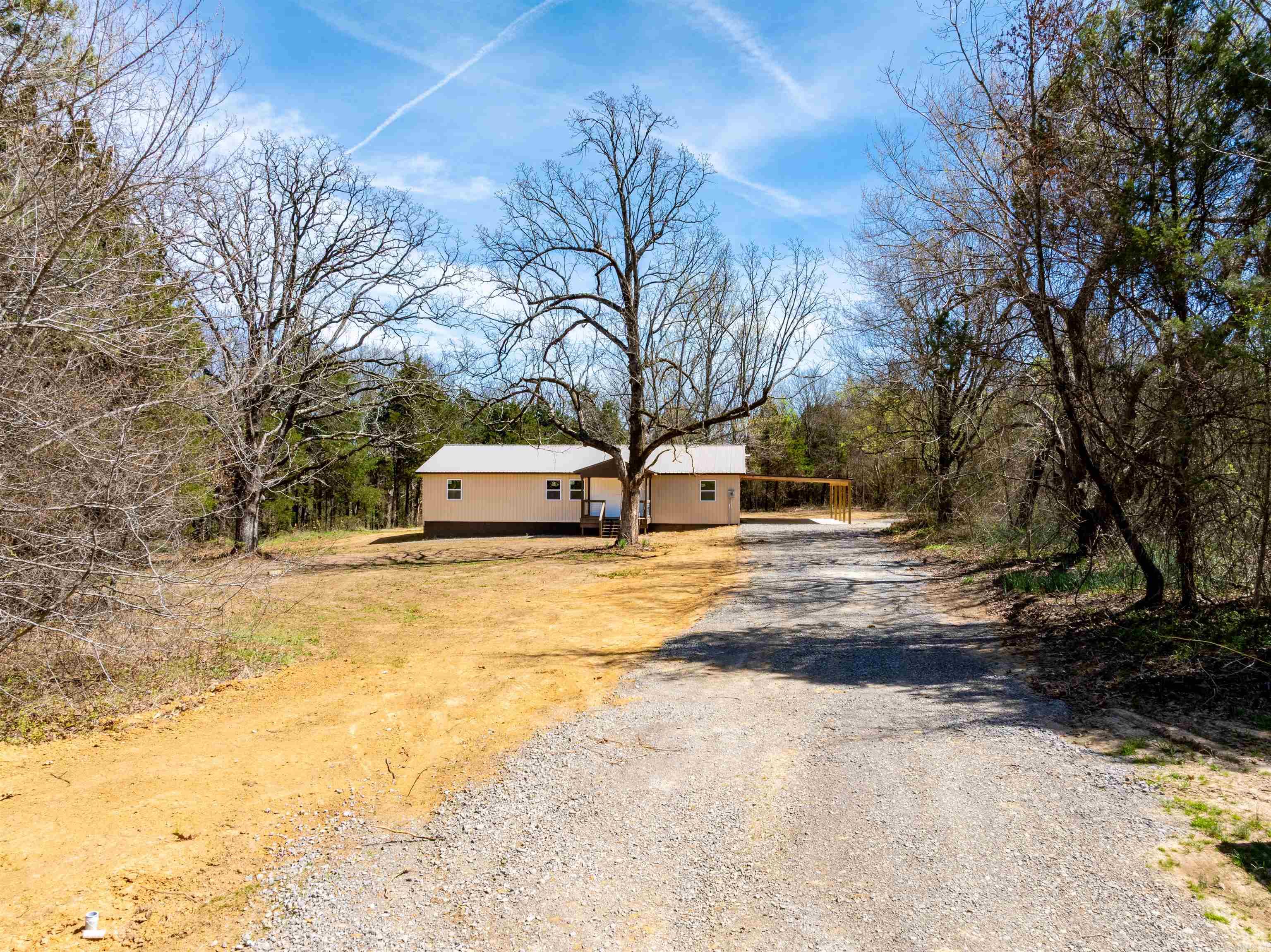 31 Redneck Ln Property Photo 5