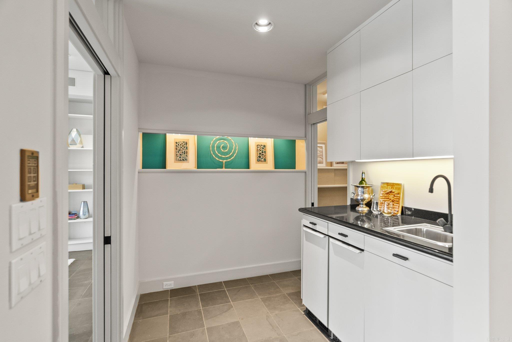 33 Riverpoint Road Property Photo 17