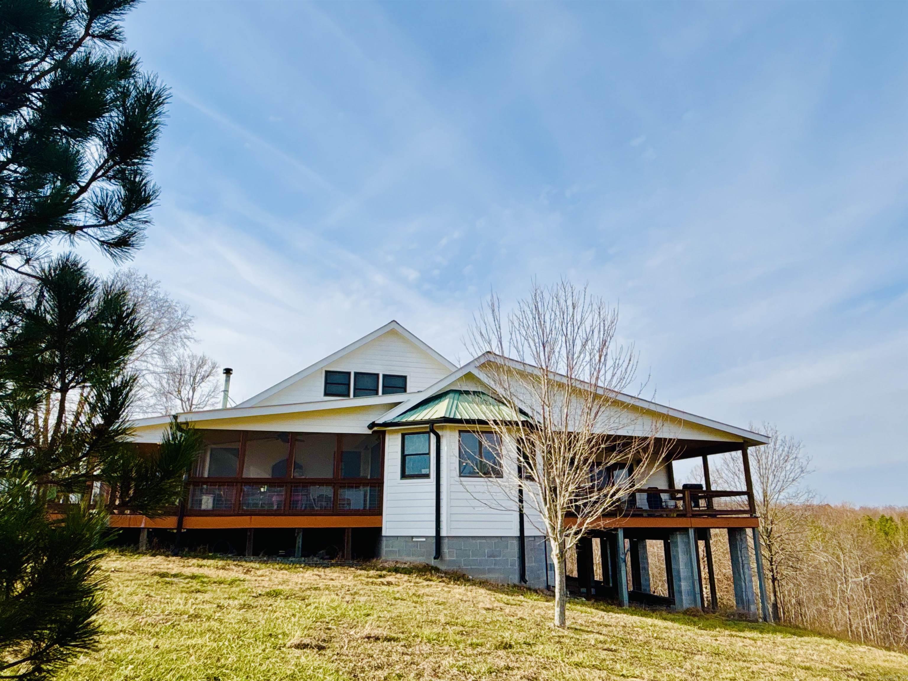 1915 Ridge Road Property Photo 3