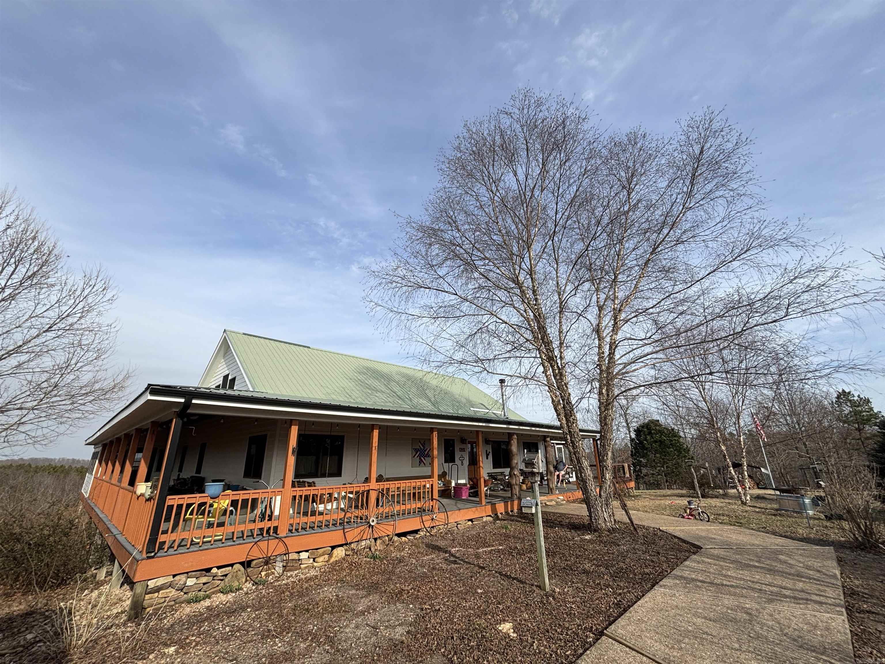 1915 Ridge Road Property Photo 6