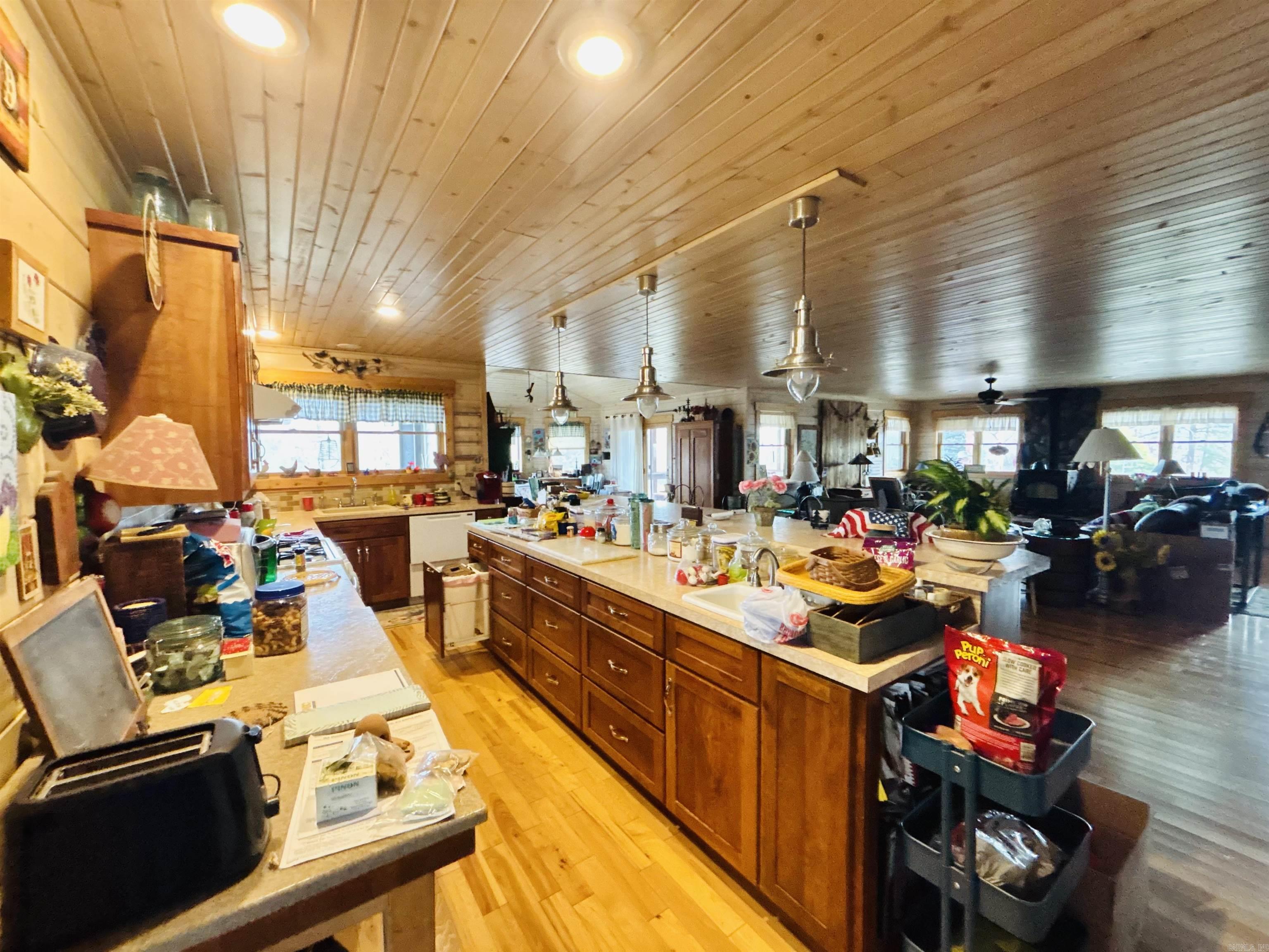 1915 Ridge Road Property Photo 15