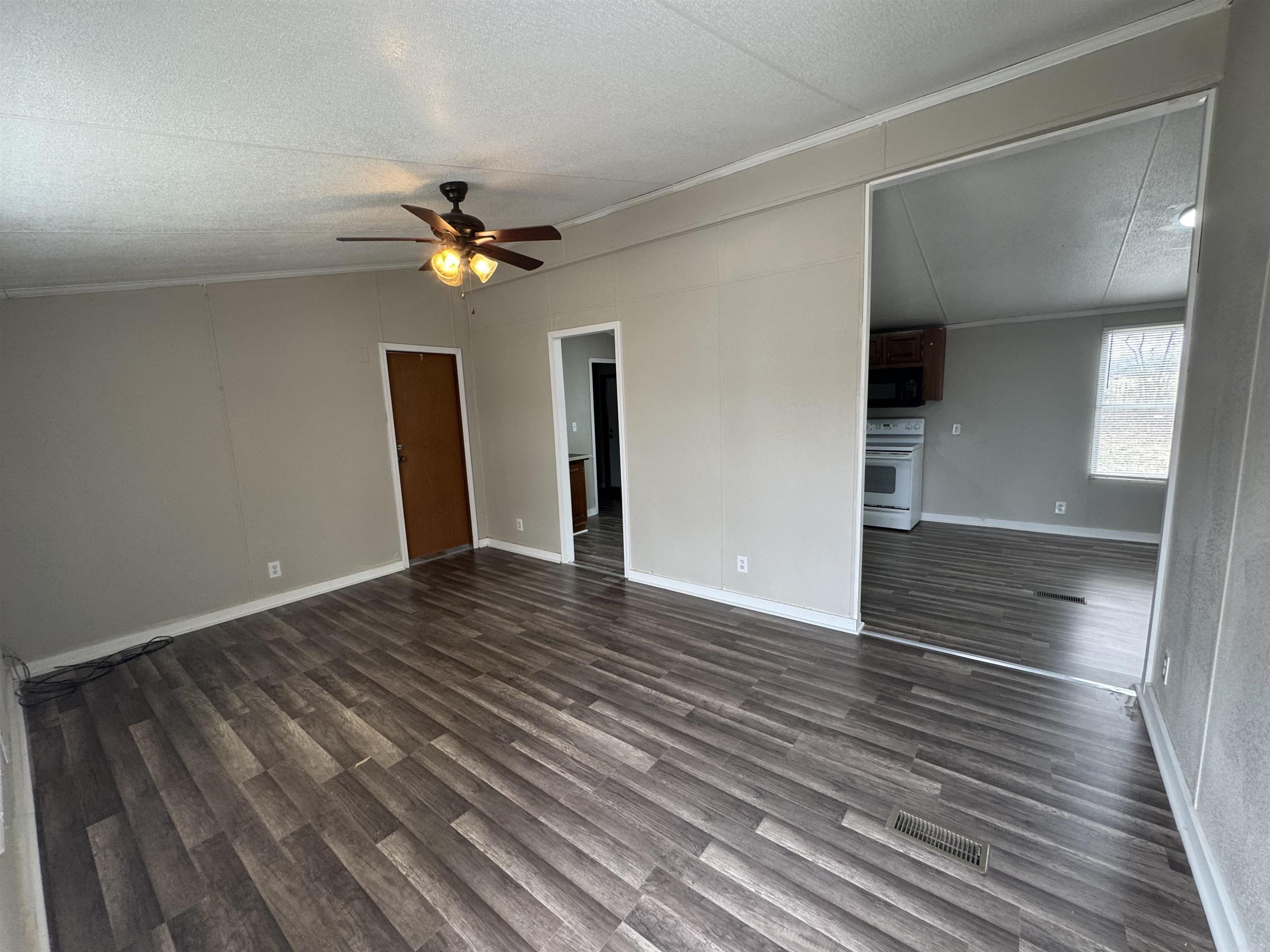 64 Black Oak Circle Property Photo 2