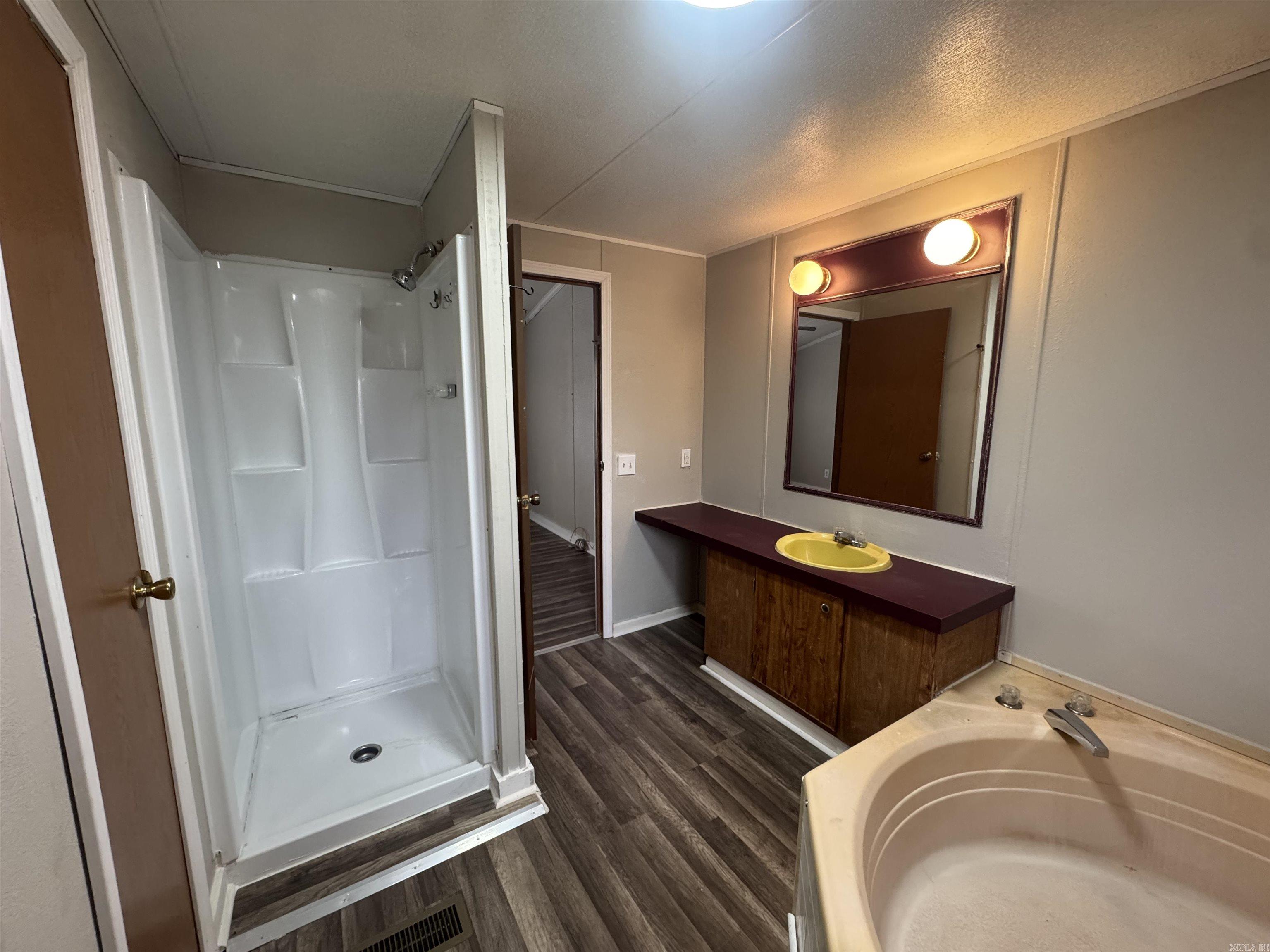 64 Black Oak Circle Property Photo 9