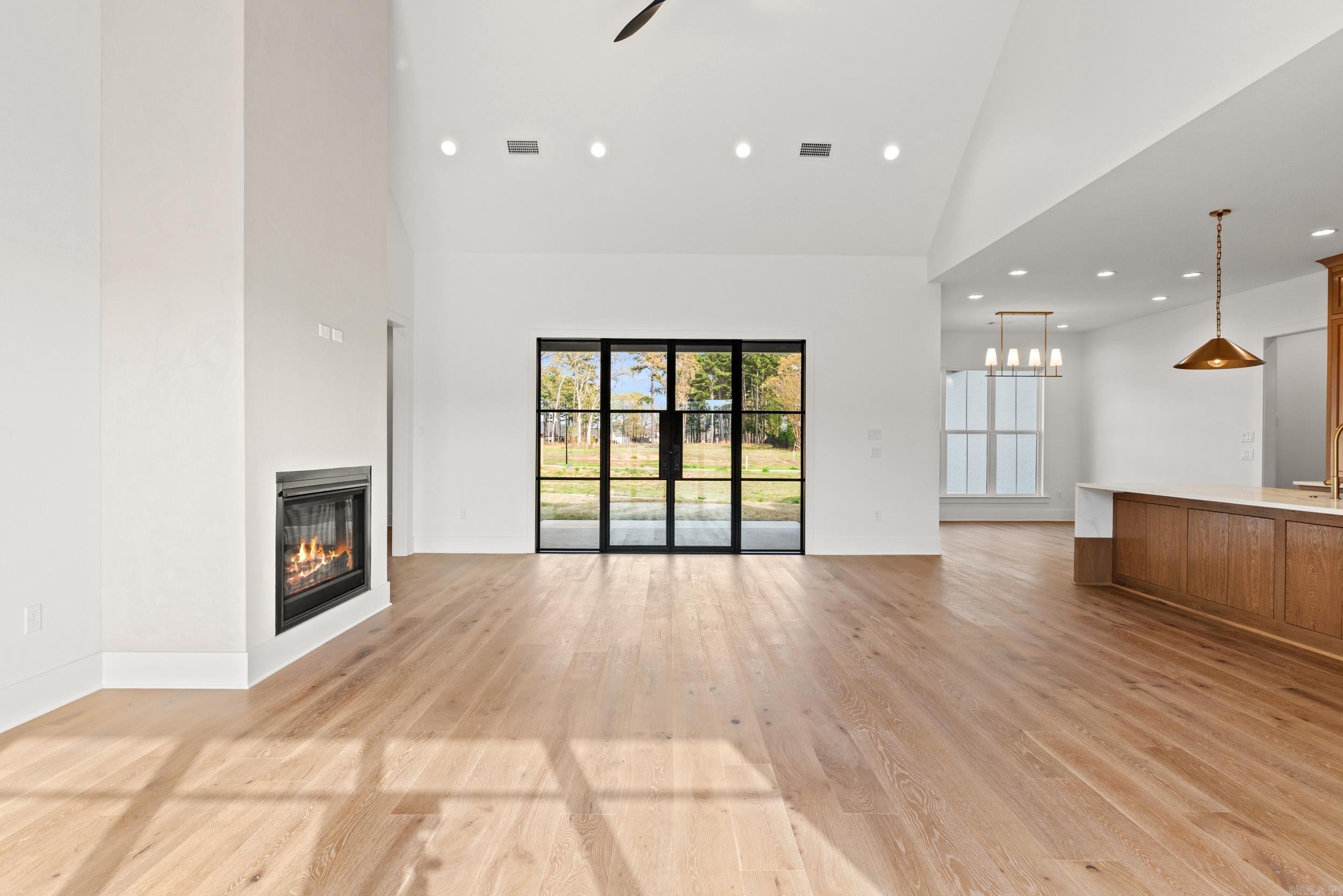 1600 Dolphin Property Photo 15