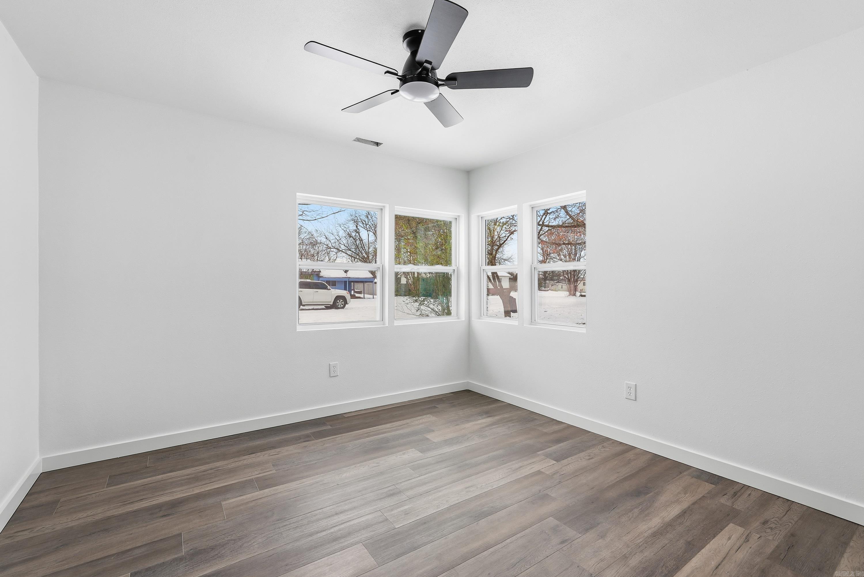 2719 Neill Street Property Photo 12