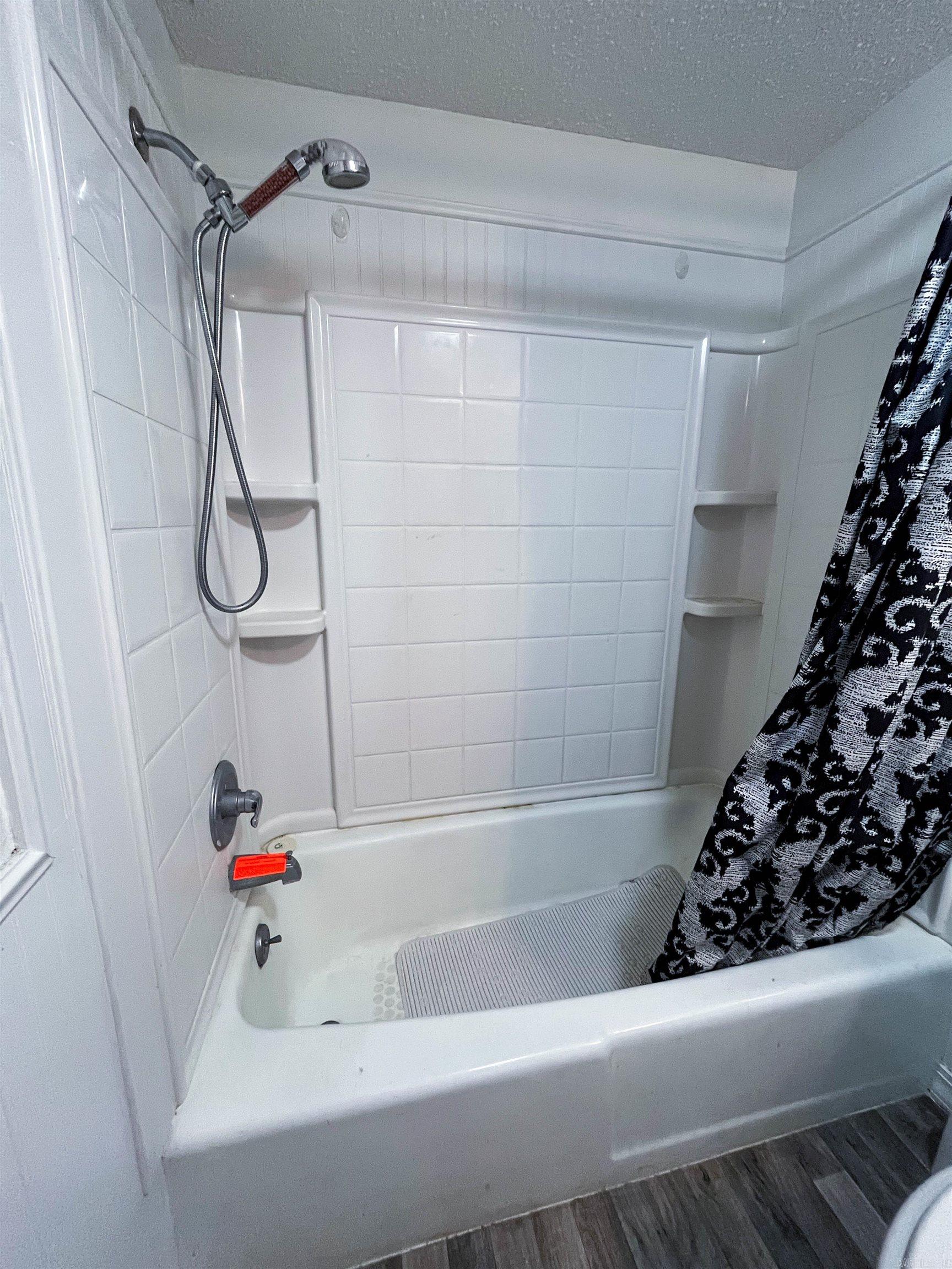 6 Akokisa Drive Property Photo 24
