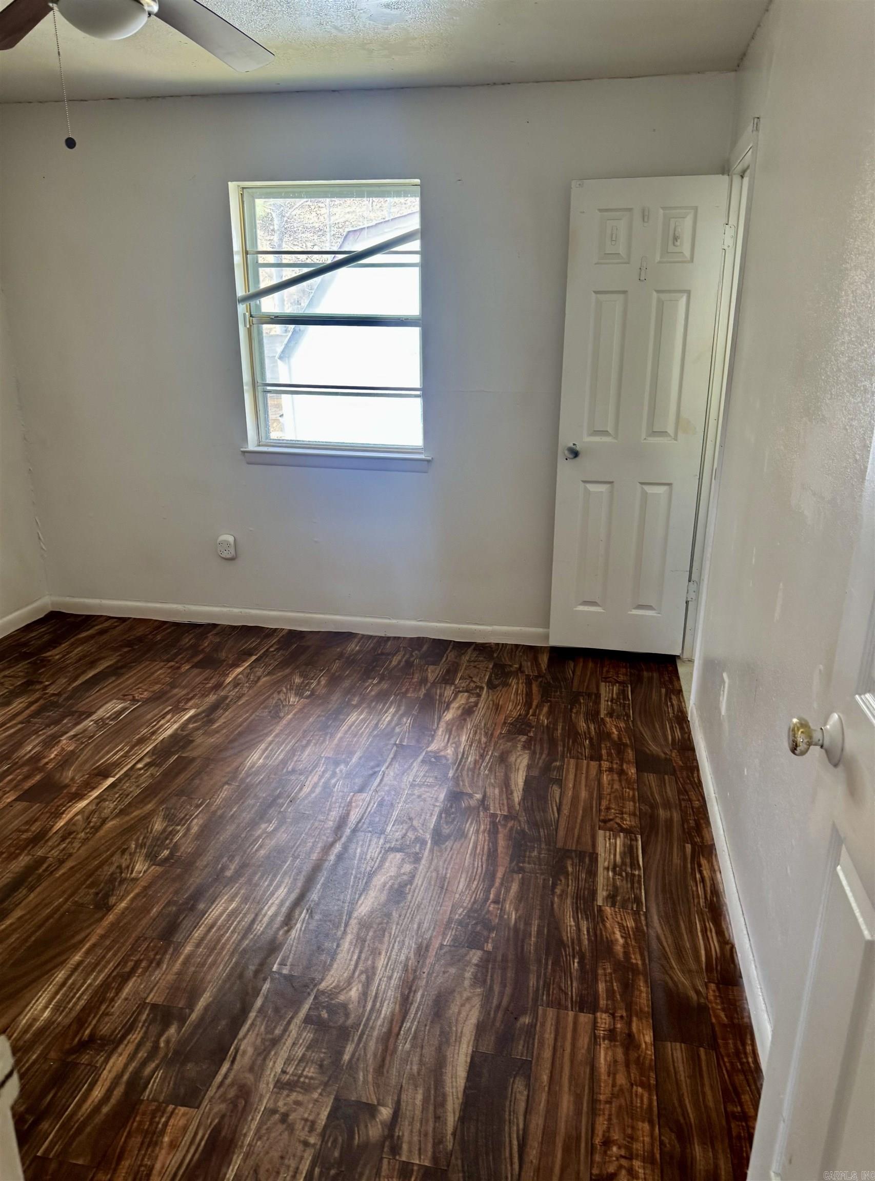 1321 W 57th Street Property Photo 8