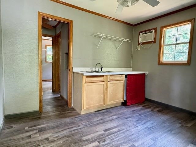 130 Lawrence 1070 Property Photo 6