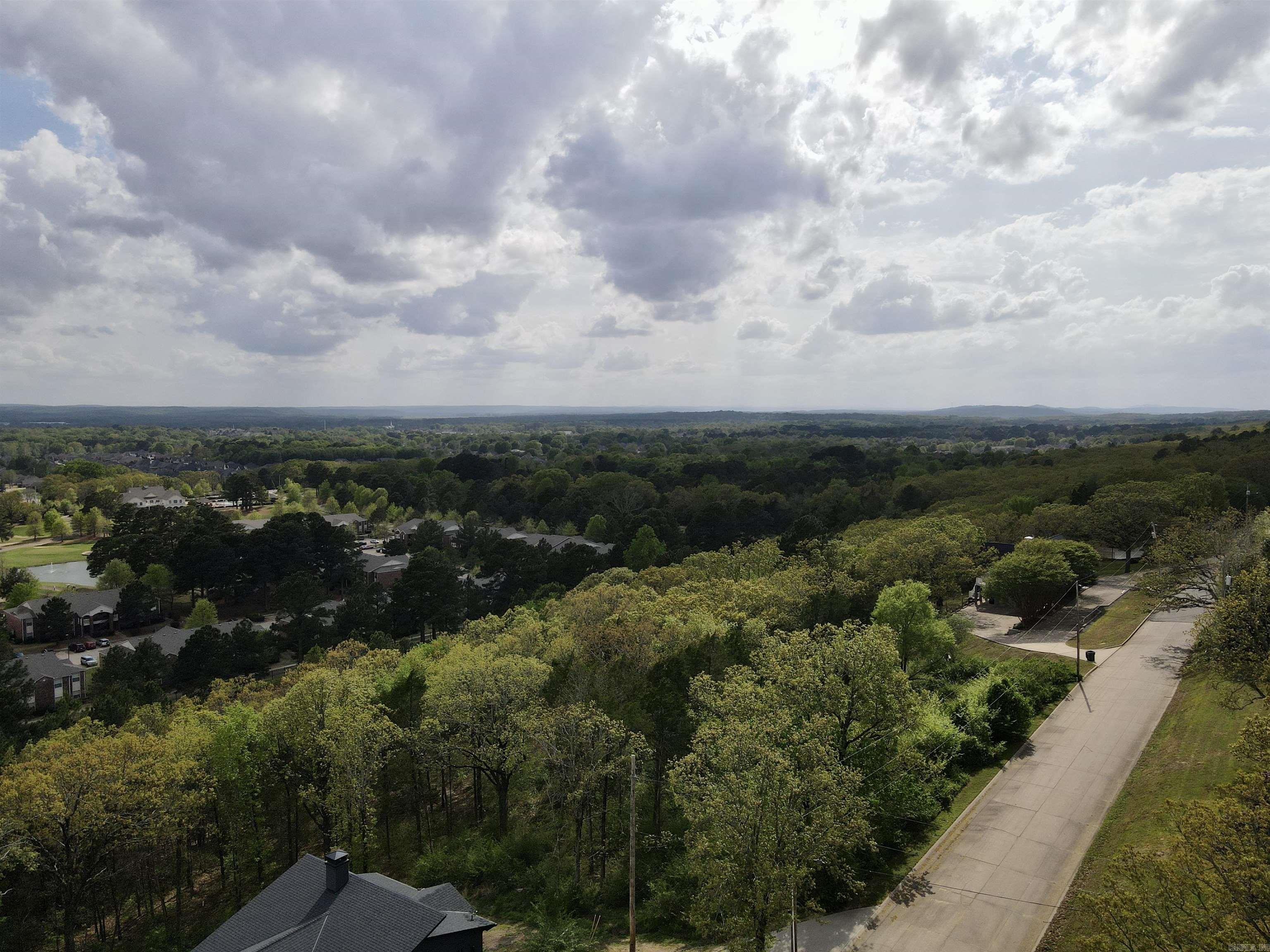 3270 Nob Hill Drive Property Photo 2