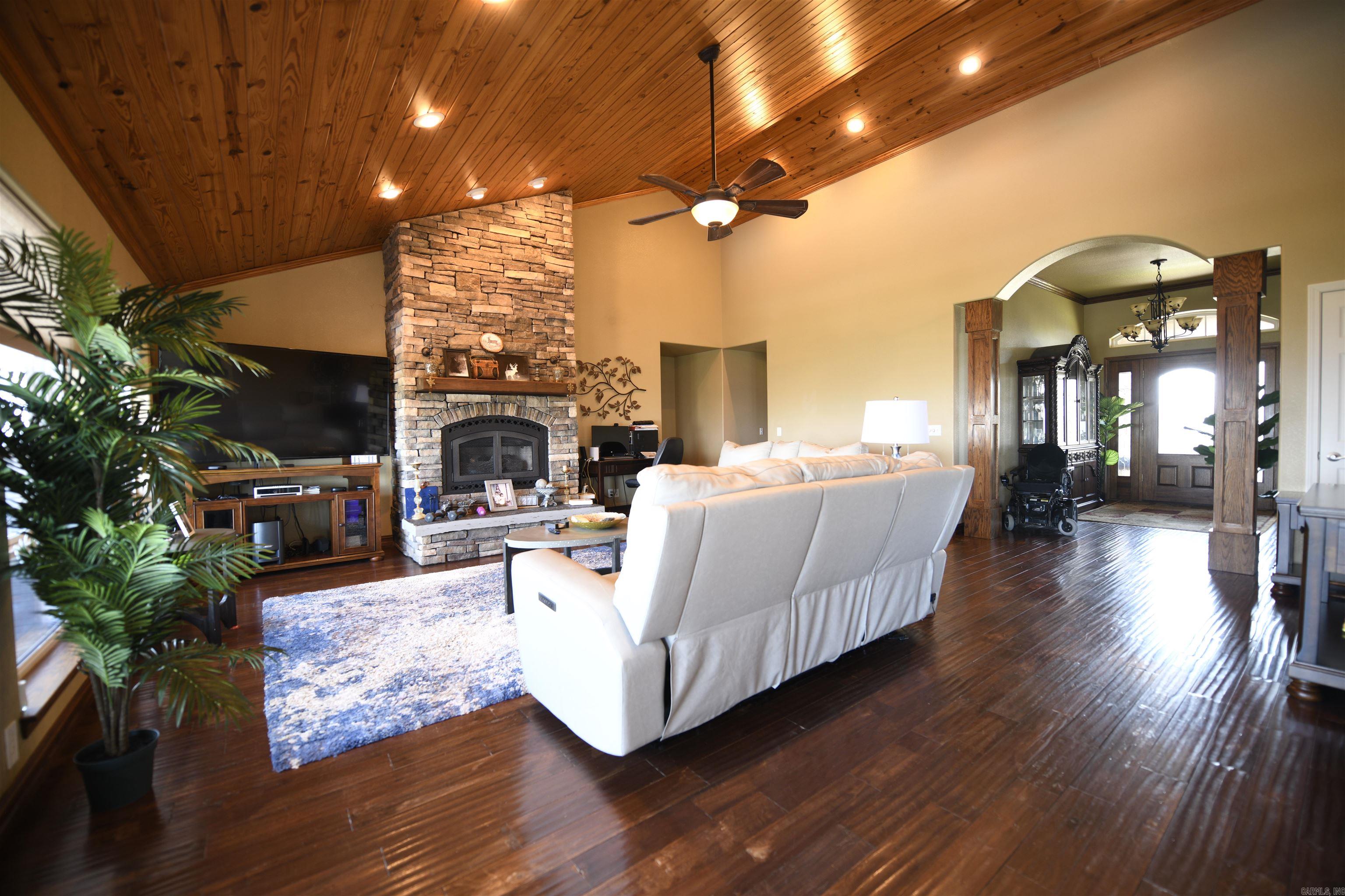 246 Star Mountain Lane Property Photo 5