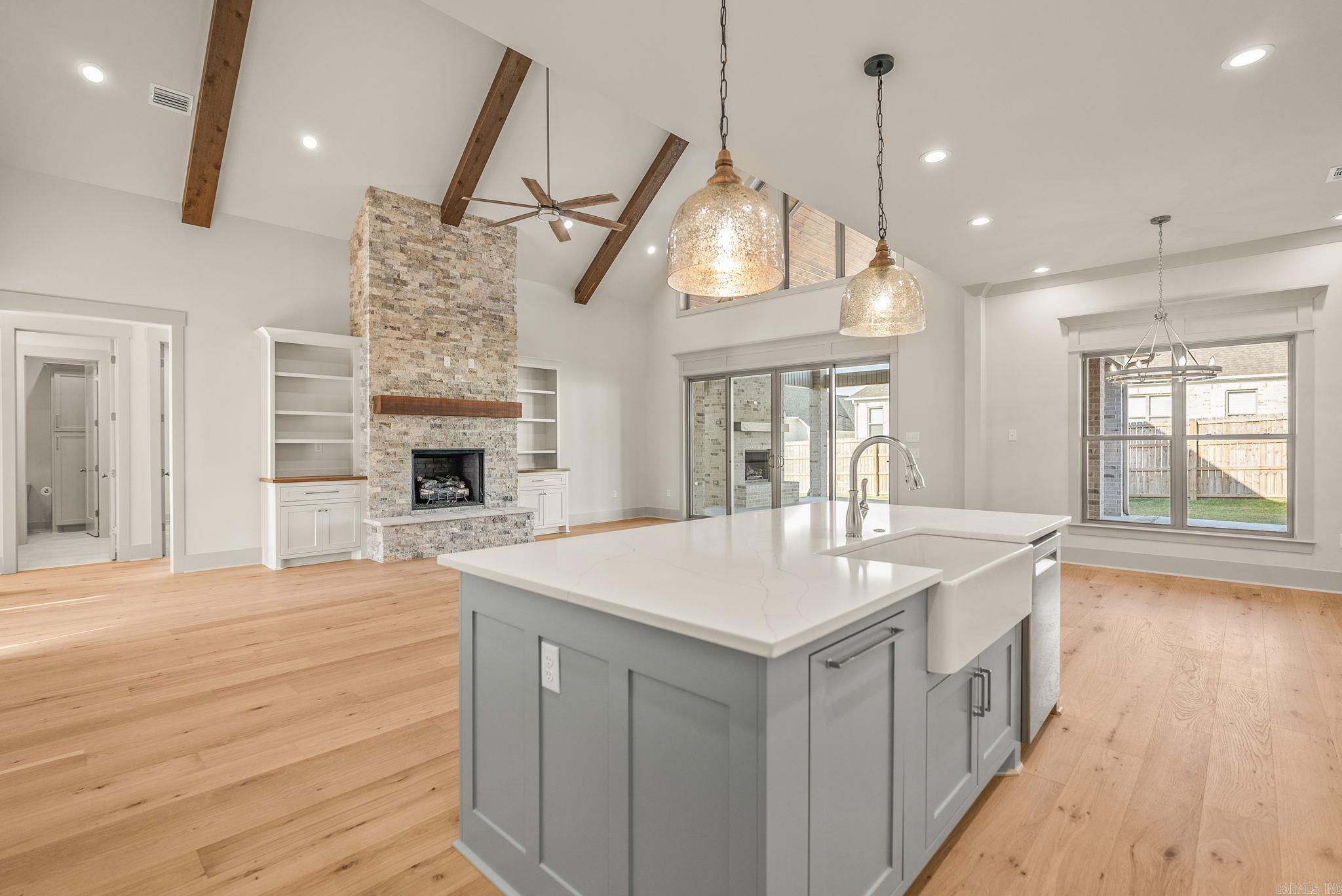 1665 Nantucket Property Photo 8
