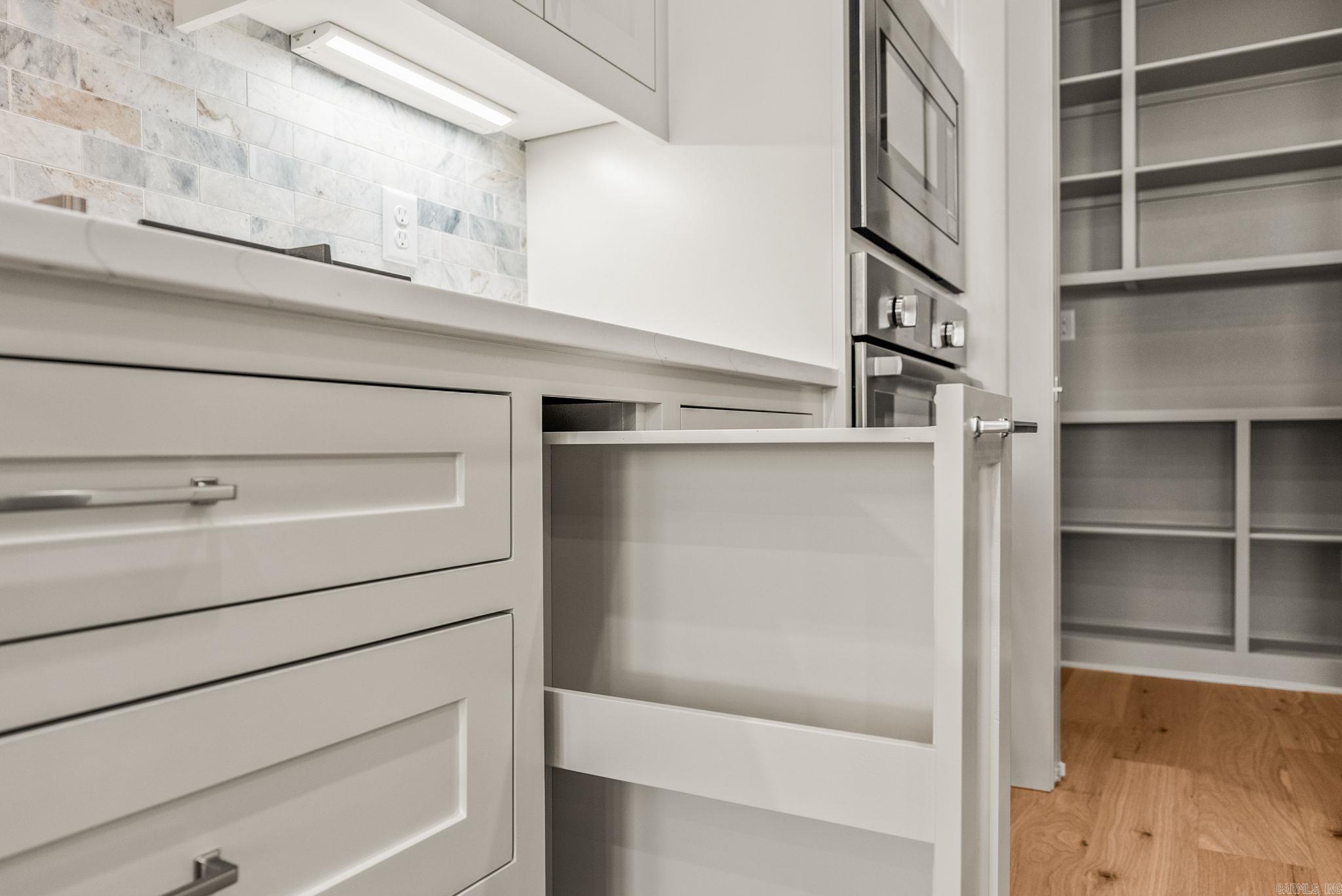 1665 Nantucket Property Photo 11