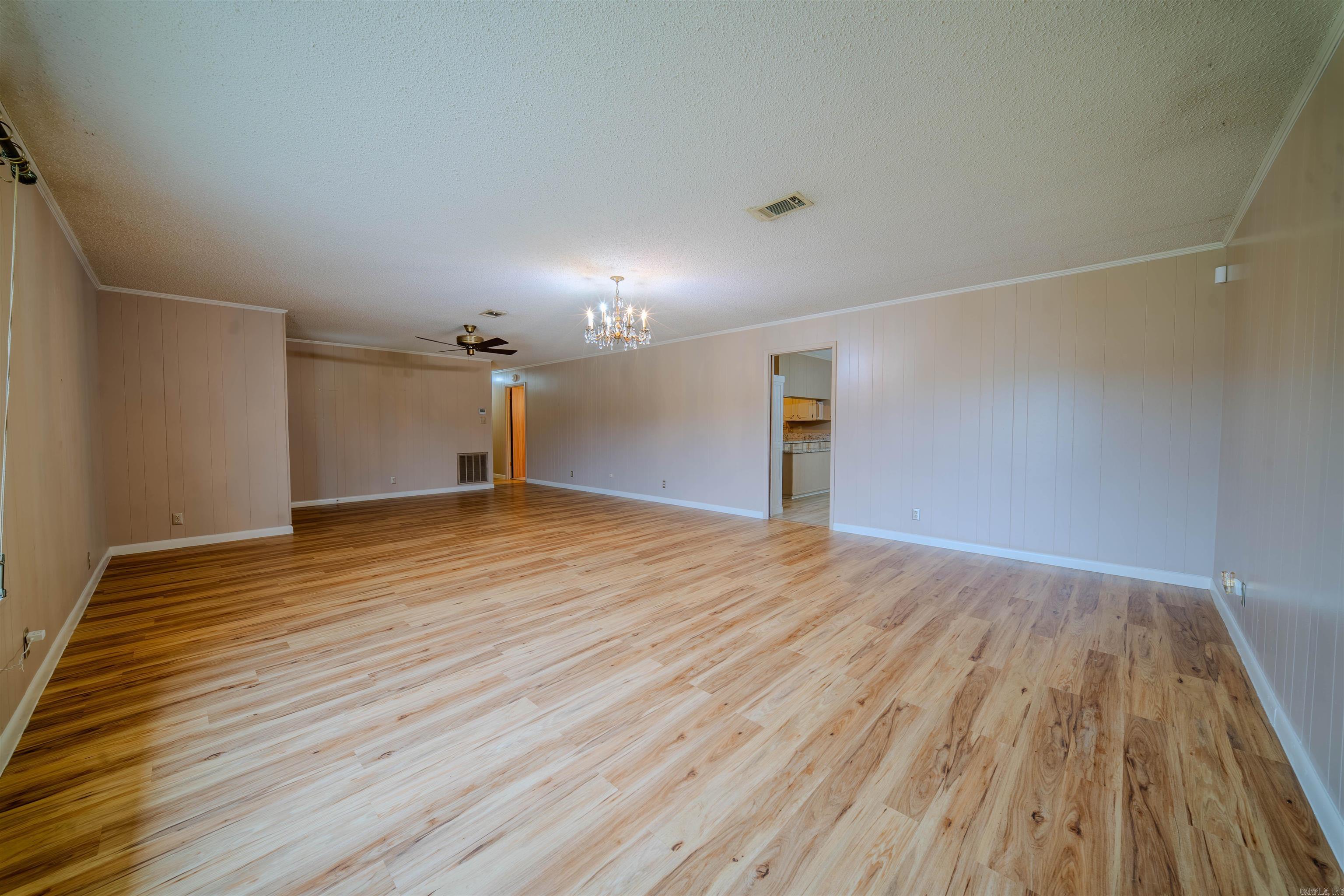 2173 California Avenue Property Photo 10